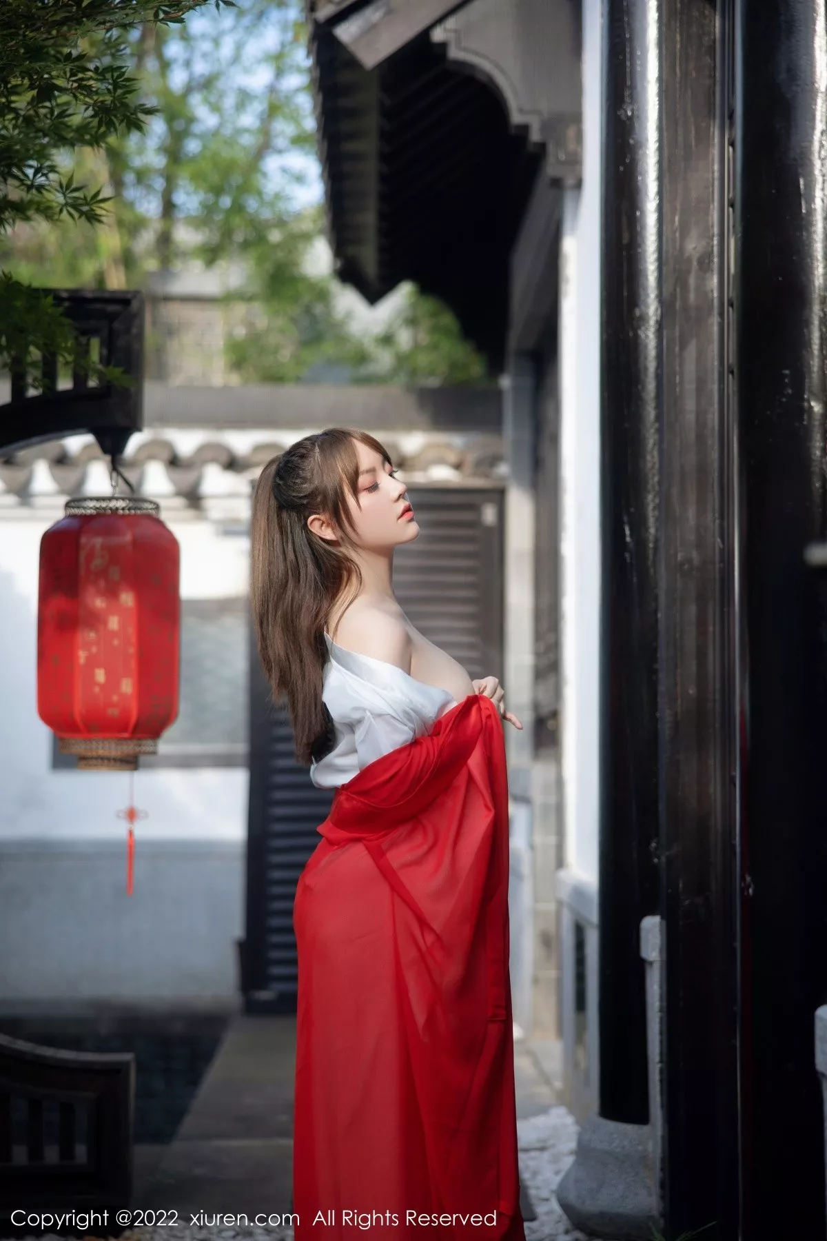 秀人集.com_[XiuRen秀人网]No.5414_模特豆瓣酱性感红色唐韵古装服饰半脱露傲人豪乳惹火诱惑写真80P