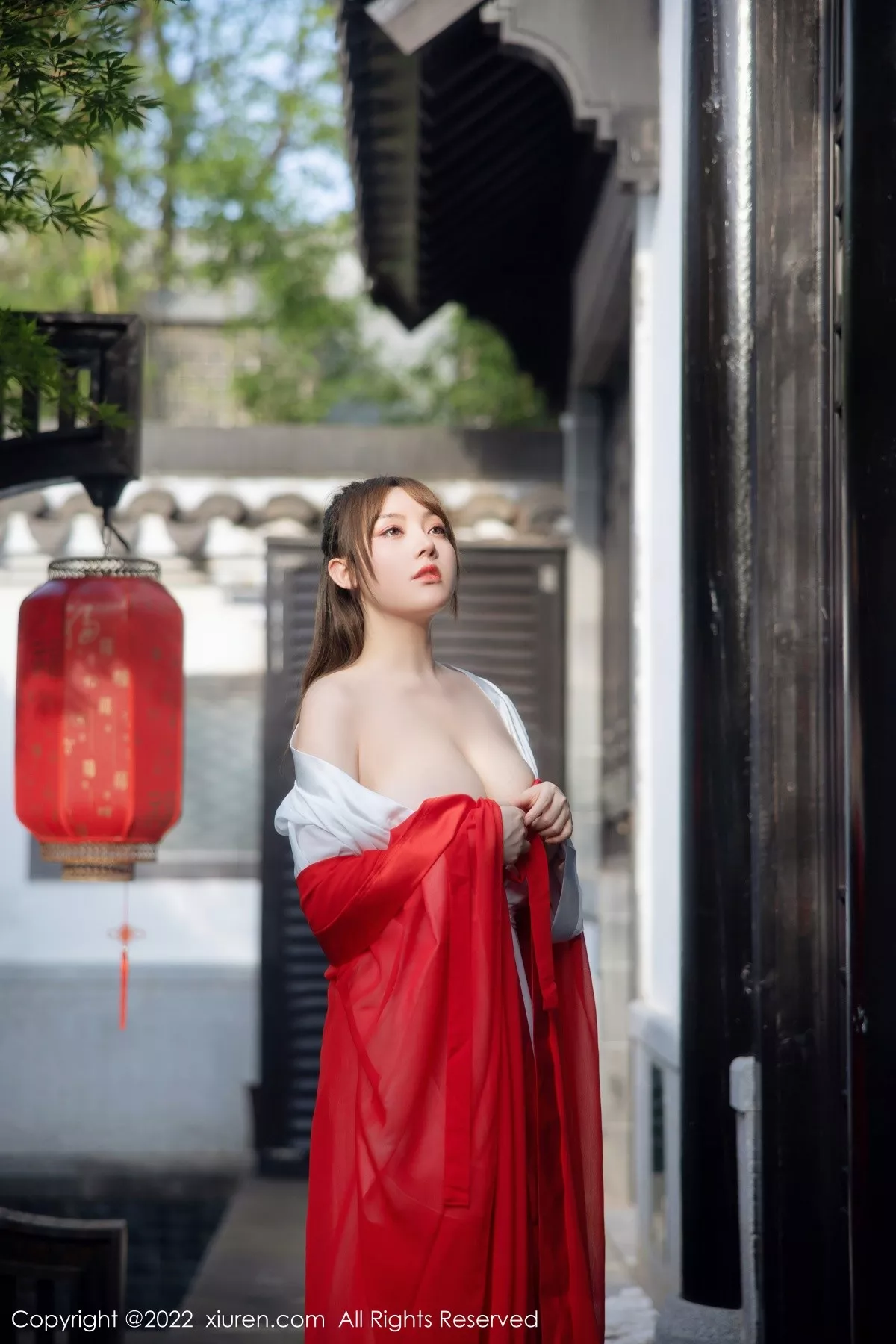 秀人集.com_[XiuRen秀人网]No.5414_模特豆瓣酱性感红色唐韵古装服饰半脱露傲人豪乳惹火诱惑写真80P