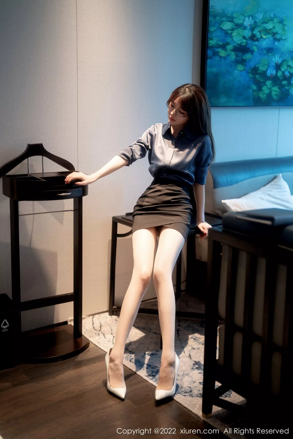 秀人集.com_[XiuRen秀人网]No.5419_模特婠婠么文员角色扮演半脱露蕾丝内衣超薄无内肉丝诱惑写真75P