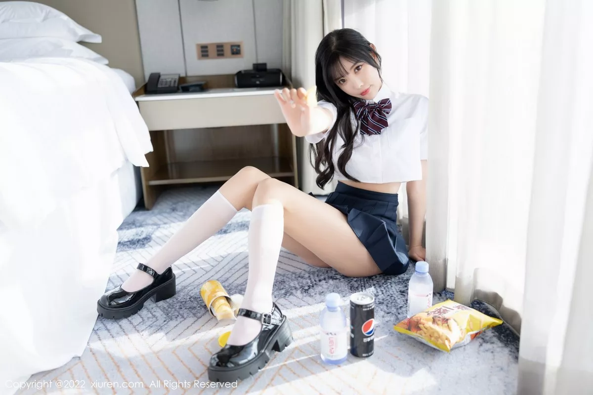 秀人集.com_[XiuRen秀人网]No.5338_女神杨晨晨Yome清爽学妹制服露蕾丝内衣秀完美身材诱惑写真82P