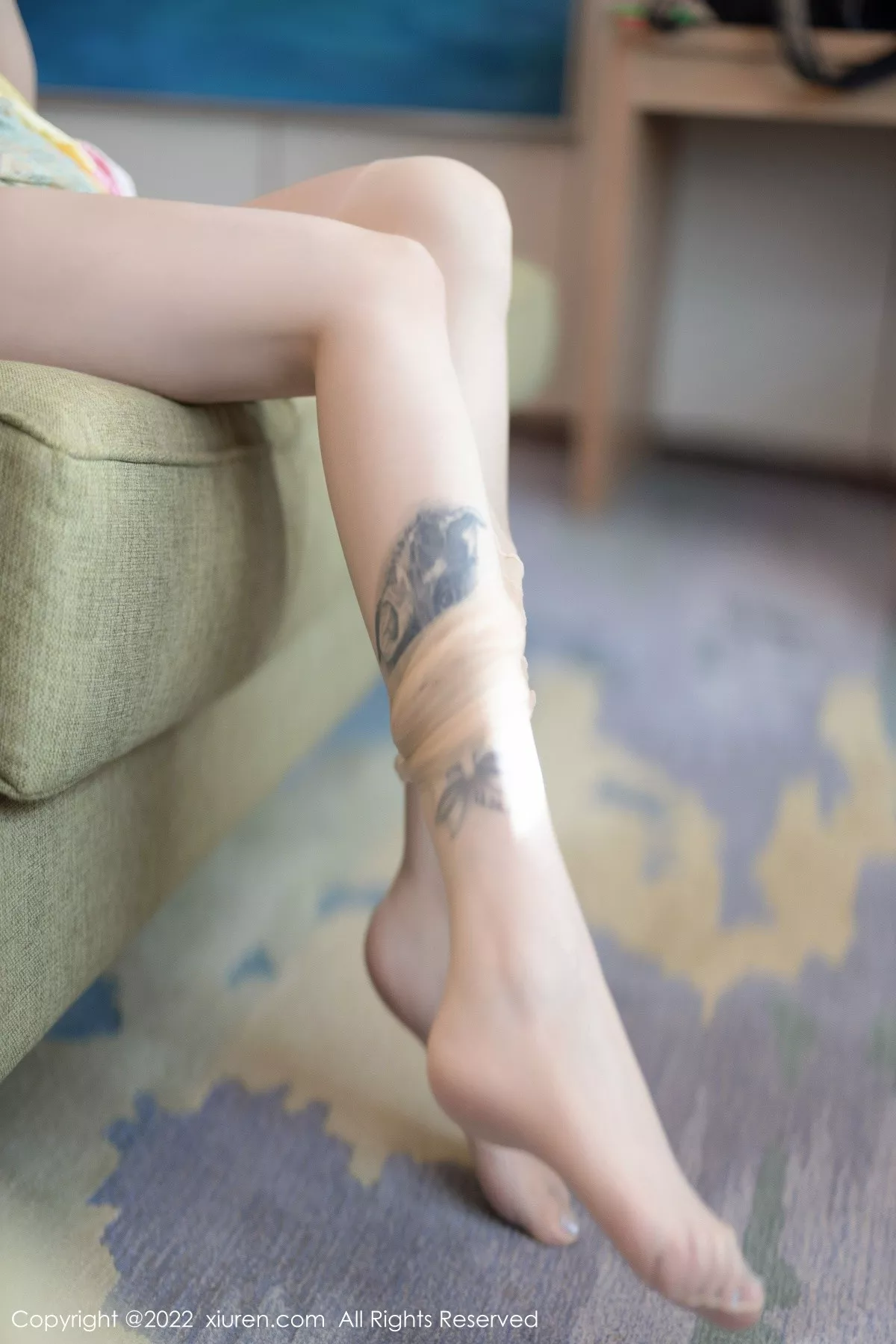 秀人集.com_[XiuRen秀人网]No.5467_女神王雨纯万宁旅拍半撩淡彩色连衣裙露超薄无内肉丝诱惑写真84P