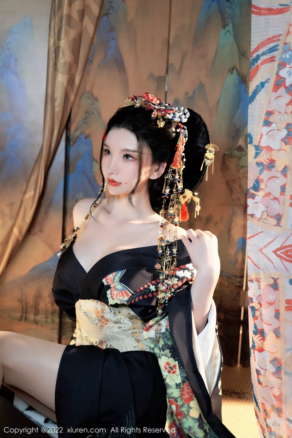 秀人集.com_[XiuRen秀人网]No.5537_女神周于希Sally宽衣解带主题日系风脱和服露翘臀美腿诱惑写真80P