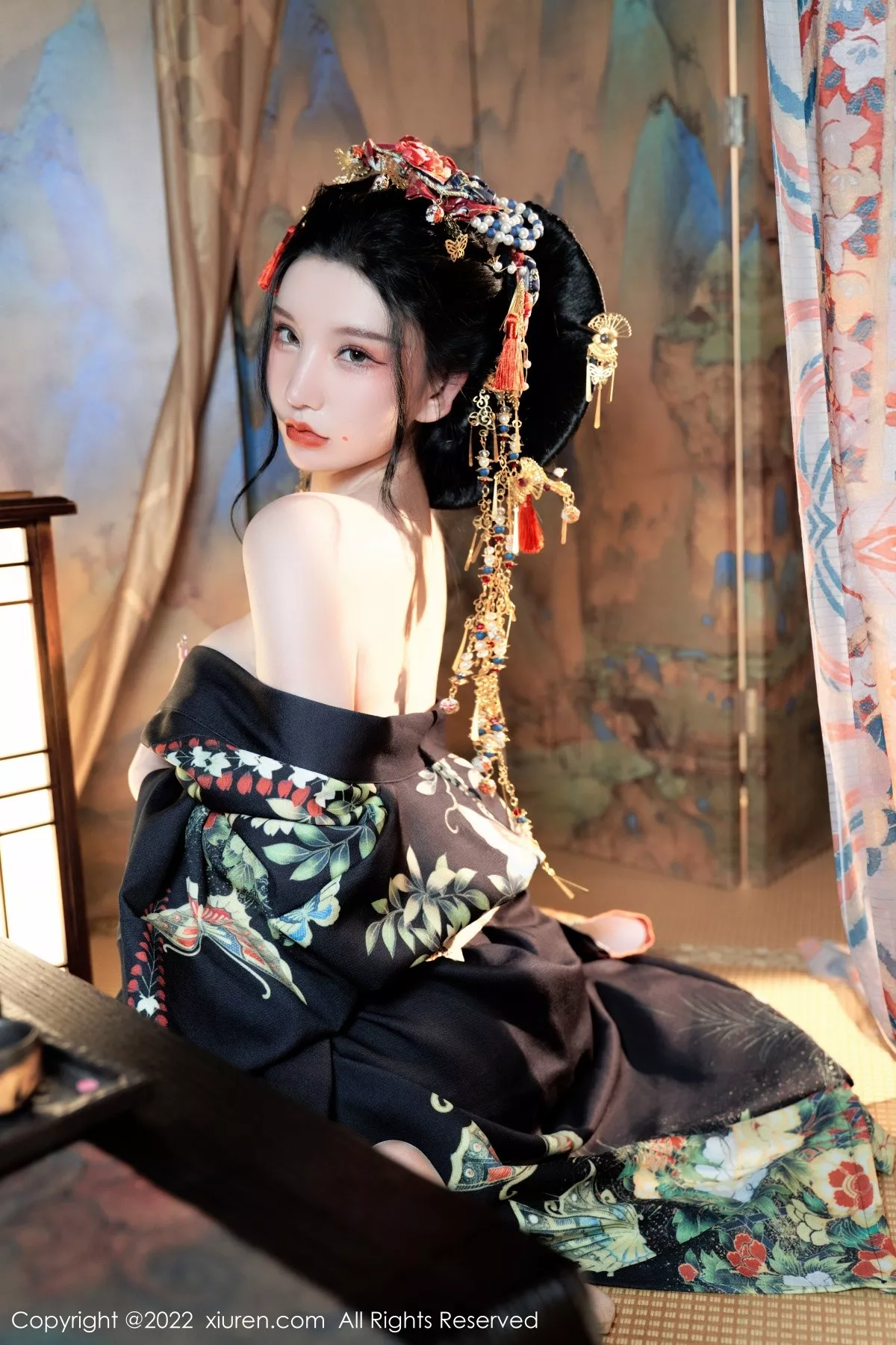 秀人集.com_[XiuRen秀人网]No.5537_女神周于希Sally宽衣解带主题日系风脱和服露翘臀美腿诱惑写真80P