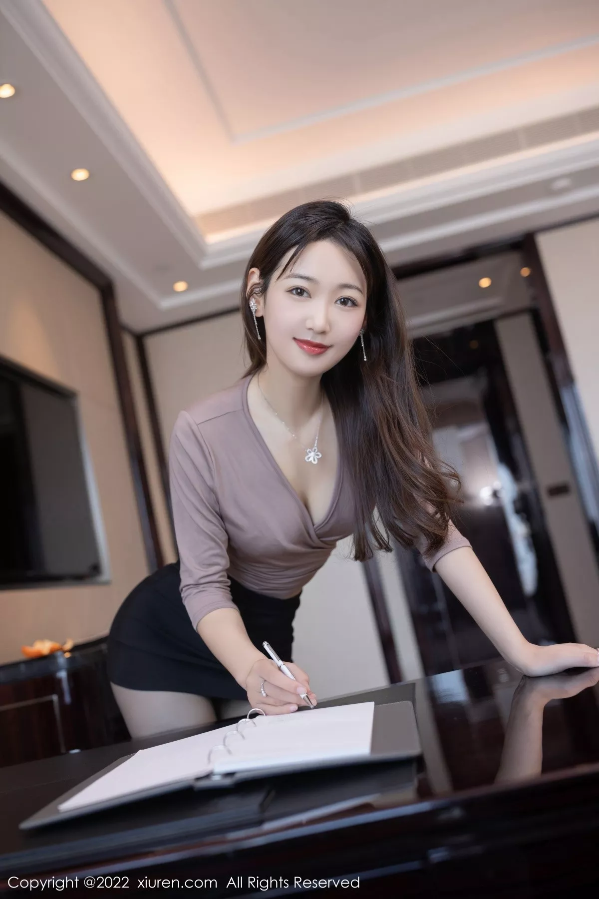 秀人集.com_[XiuRen秀人网]No.5475_模特唐安琪秘书角色扮演半脱露性感蕾丝内衣超薄黑丝诱惑写真84P