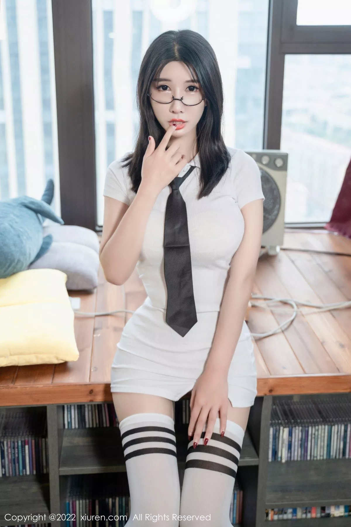 秀人集.com_[XiuRen秀人网]No.5472_模特夏沫沫tifa私房半脱露性感蕾丝内衣配超薄肉丝撩人诱惑写真68P