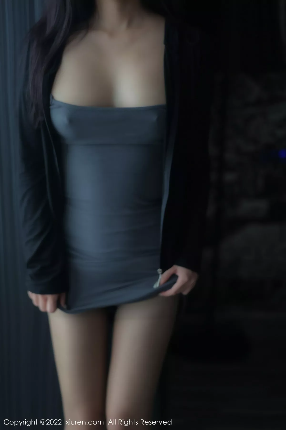 秀人集.com_[XiuRen秀人网]No.5553_新人模特顾楚楚maily性感深灰色吊带裙配诱人灰丝完美诱惑写真96P