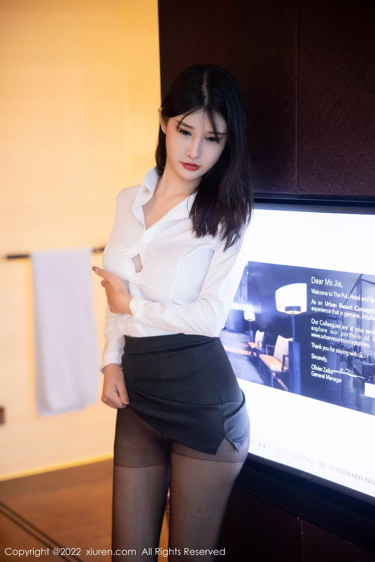 秀人集.com_[XiuRen秀人网]No.5578_模特夏沫沫tifa性感白衬衣配黑色短裙露超薄黑丝完美诱惑写真74P