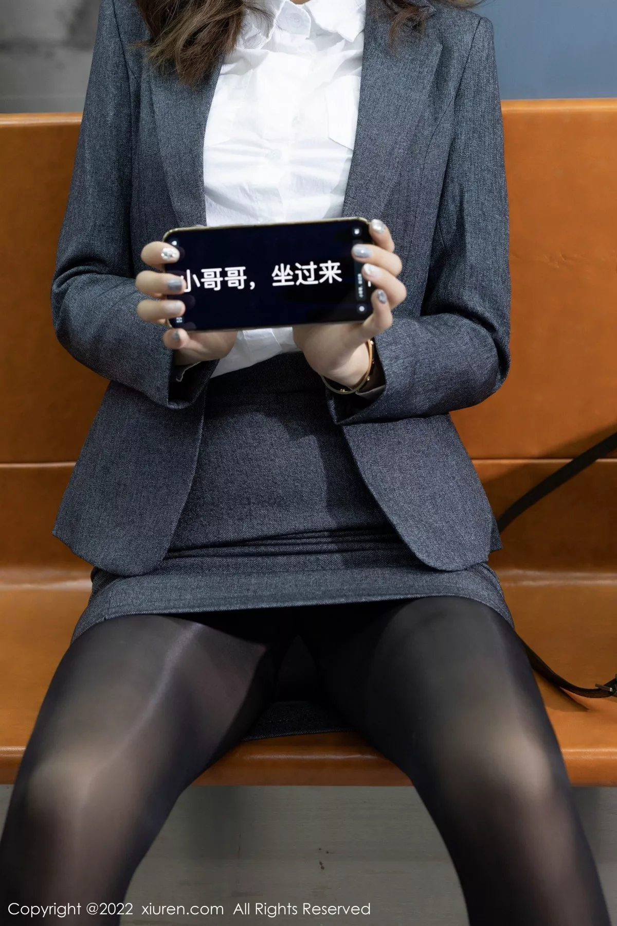 秀人集.com_[XiuRen秀人网]No.5600_女神绮里嘉ula脱职业装露性感黑色蕾丝内衣配超薄黑丝诱惑写真77P