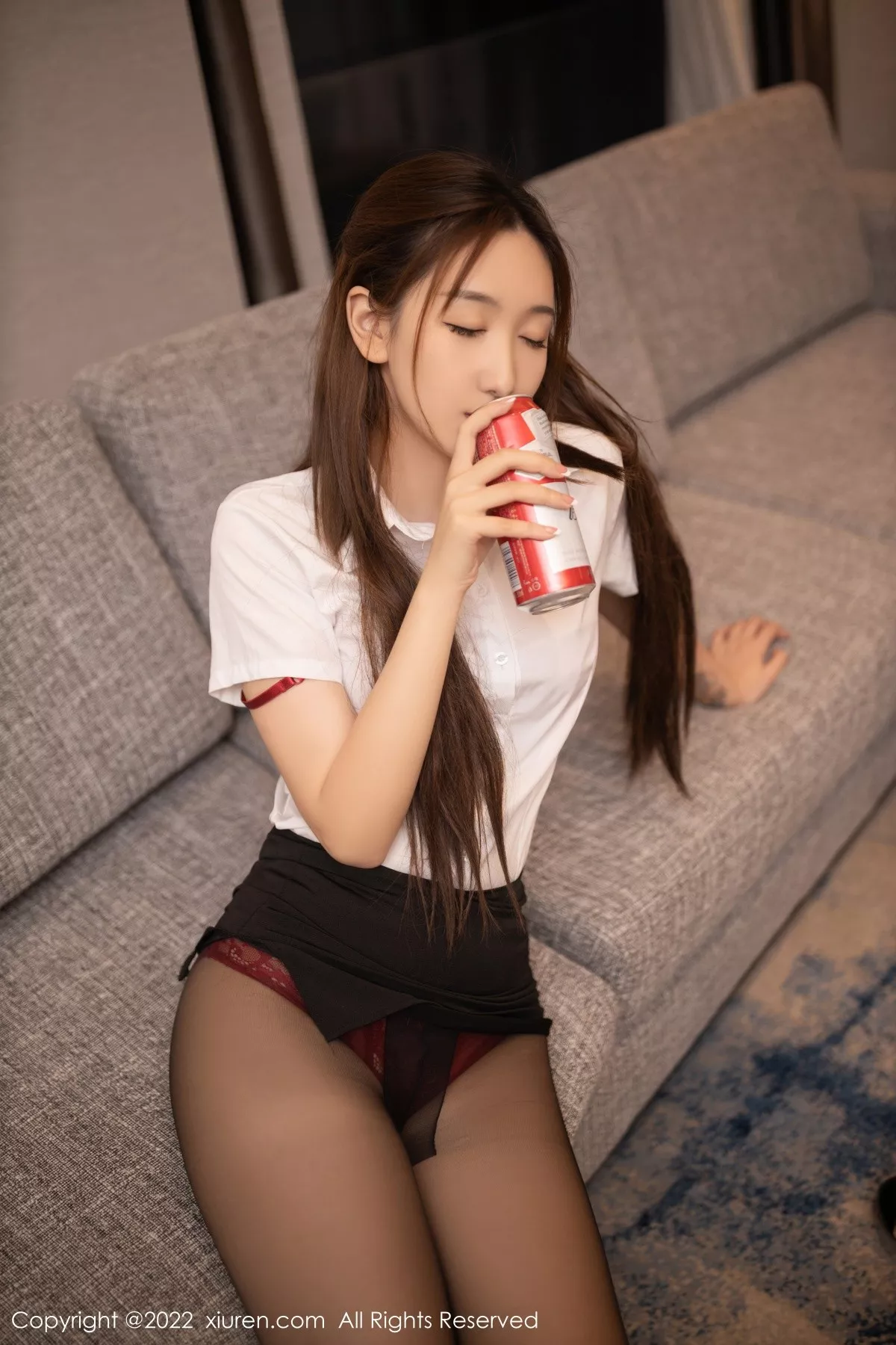 秀人集.com_[XiuRen秀人网]No.5490_模特江真真性感白T配黑短裙露性感红色蕾丝内衣迷人诱惑写真80P