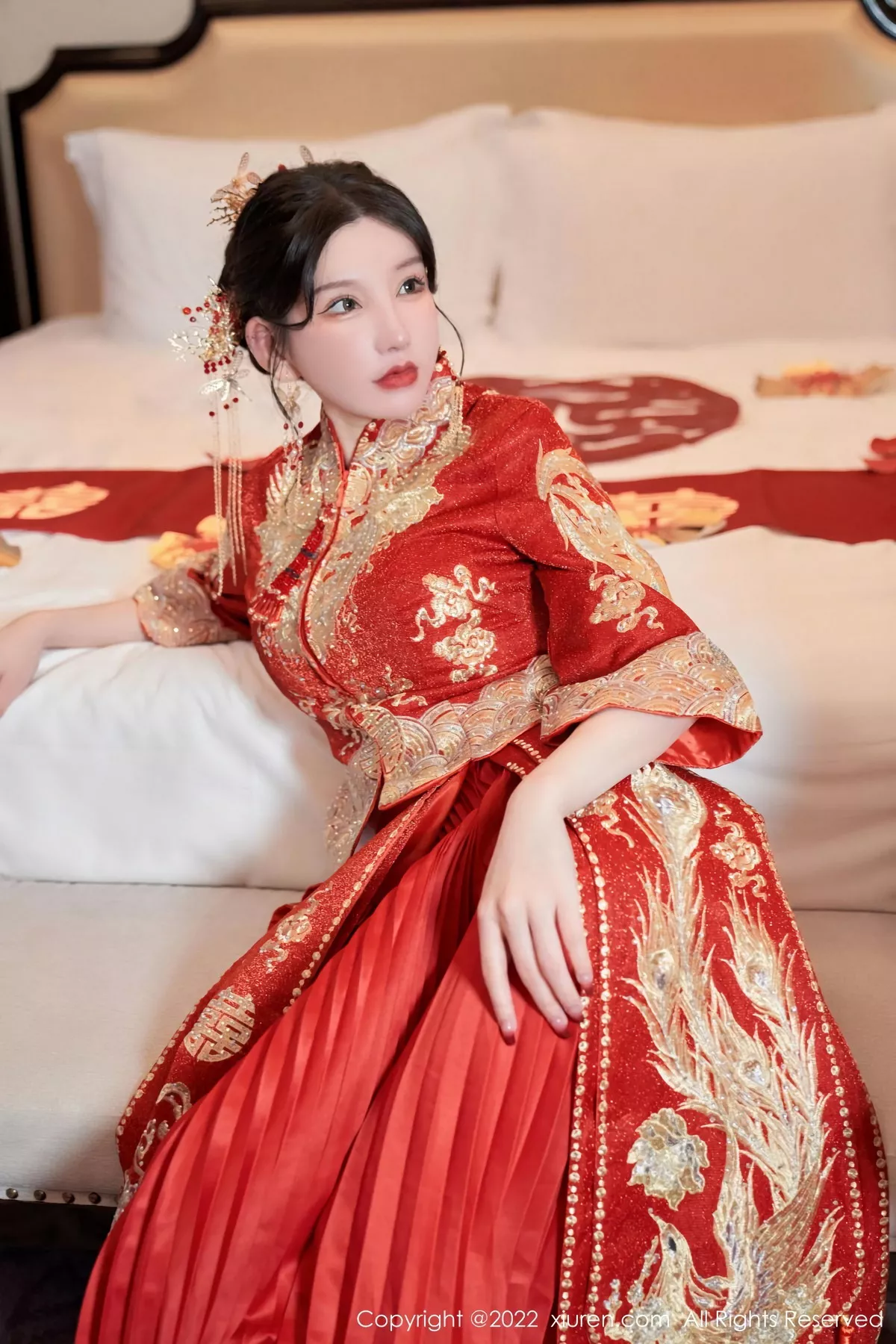 秀人集.com_[XiuRen秀人网]No.5675_女神周于希Sally私房脱新娘装露红色蕾丝内衣超薄肉丝诱惑写真80P