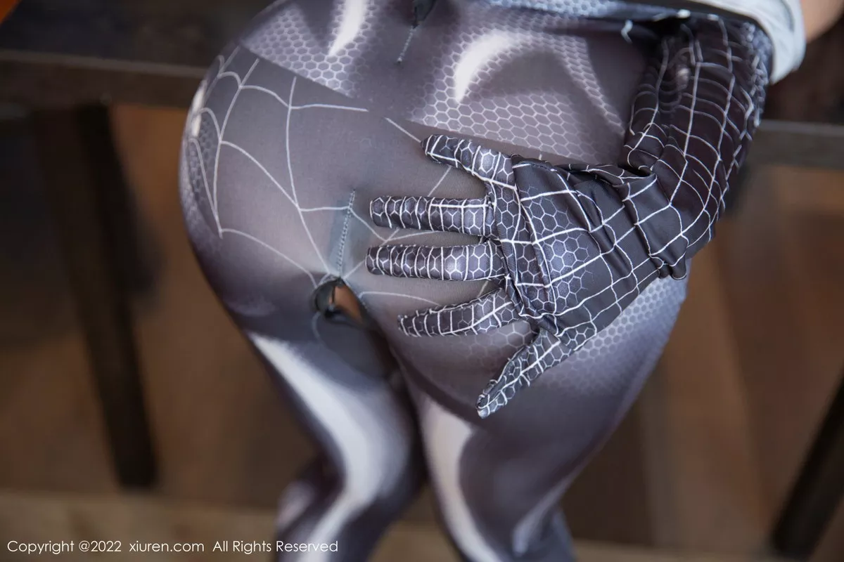 秀人集.com_[XiuRen秀人网]No.5695_模特江真真性感灰色蜘蛛侠服饰紧身秀曼妙身材动感迷人写真81P