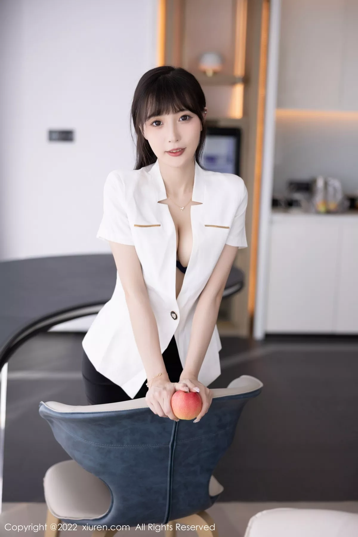 秀人集.com_[XiuRen秀人网]No.5700_模特林星阑白色上衣配黑短裙半脱露蓝色内衣超薄黑丝诱惑写真92P