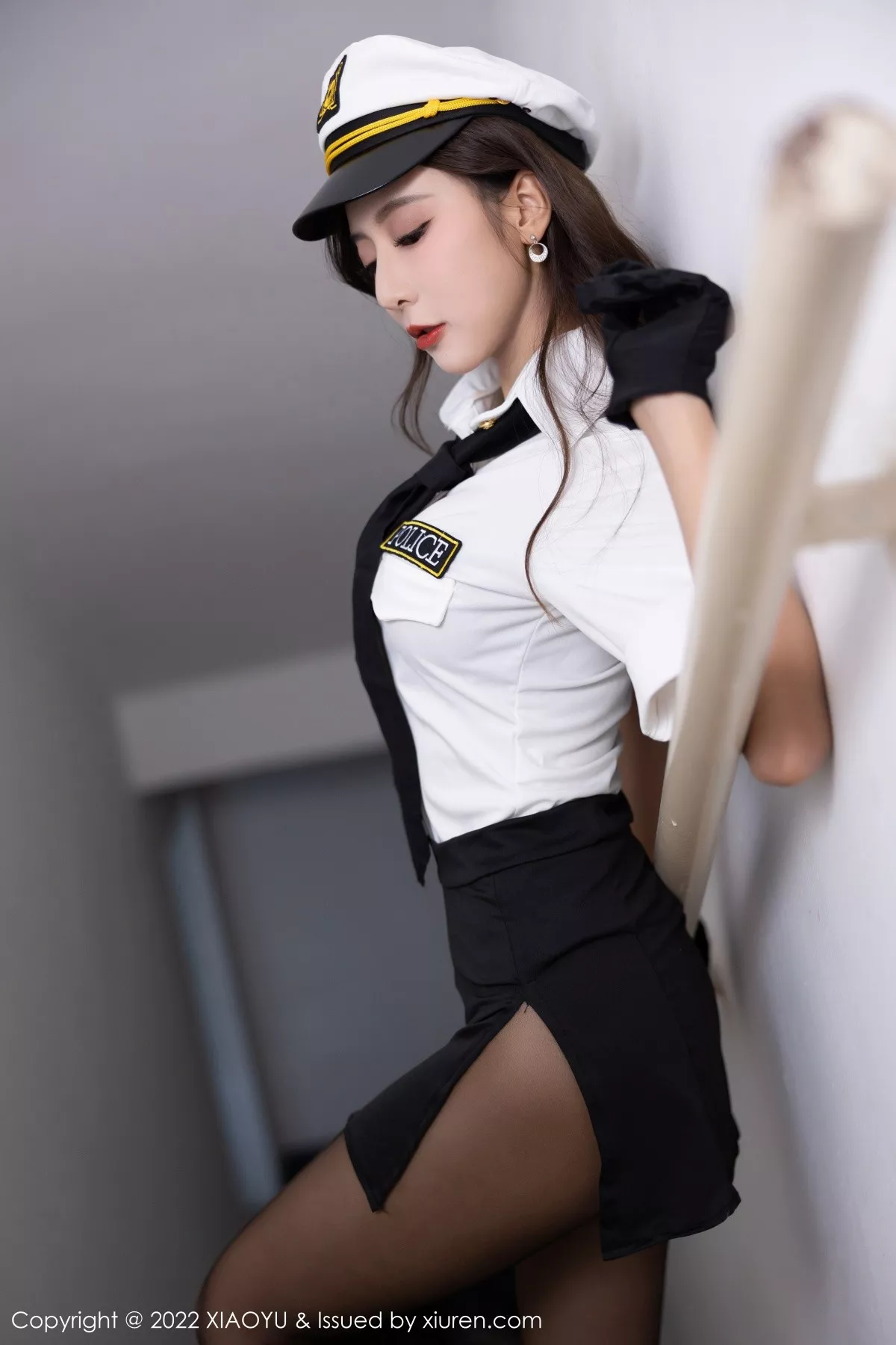 秀人集.com_[XiaoYu画语界]Vol.867_女神王馨瑶yanni韩国女警官制服露蕾丝内衣配破烂黑丝诱惑写真90P