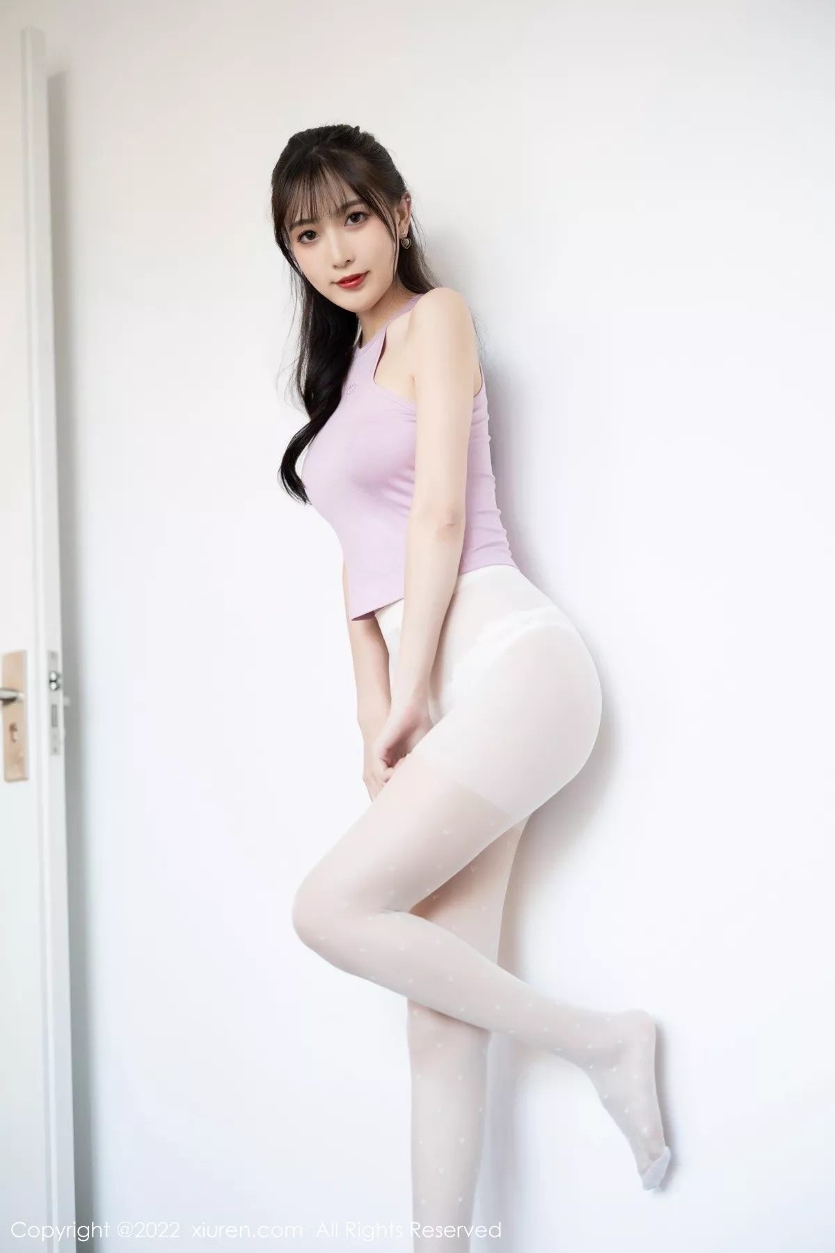 秀人集.com_[XiuRen秀人网]No.5622_模特林星阑性感淡紫真空上衣配白短裙秀曼妙身姿迷人诱惑写真82P