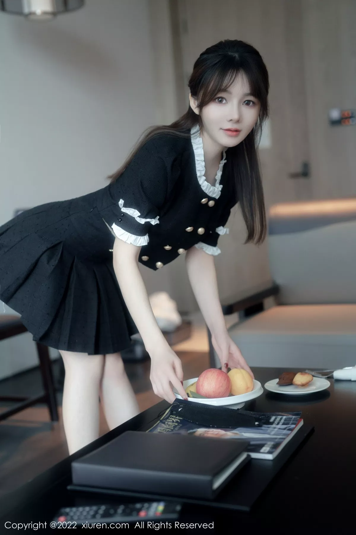 秀人集.com_[XiuRen秀人网]No.5626_模特婠婠么脱黑色短款连衣裙露性感黑色内衣秀曼妙身材诱惑写真64P