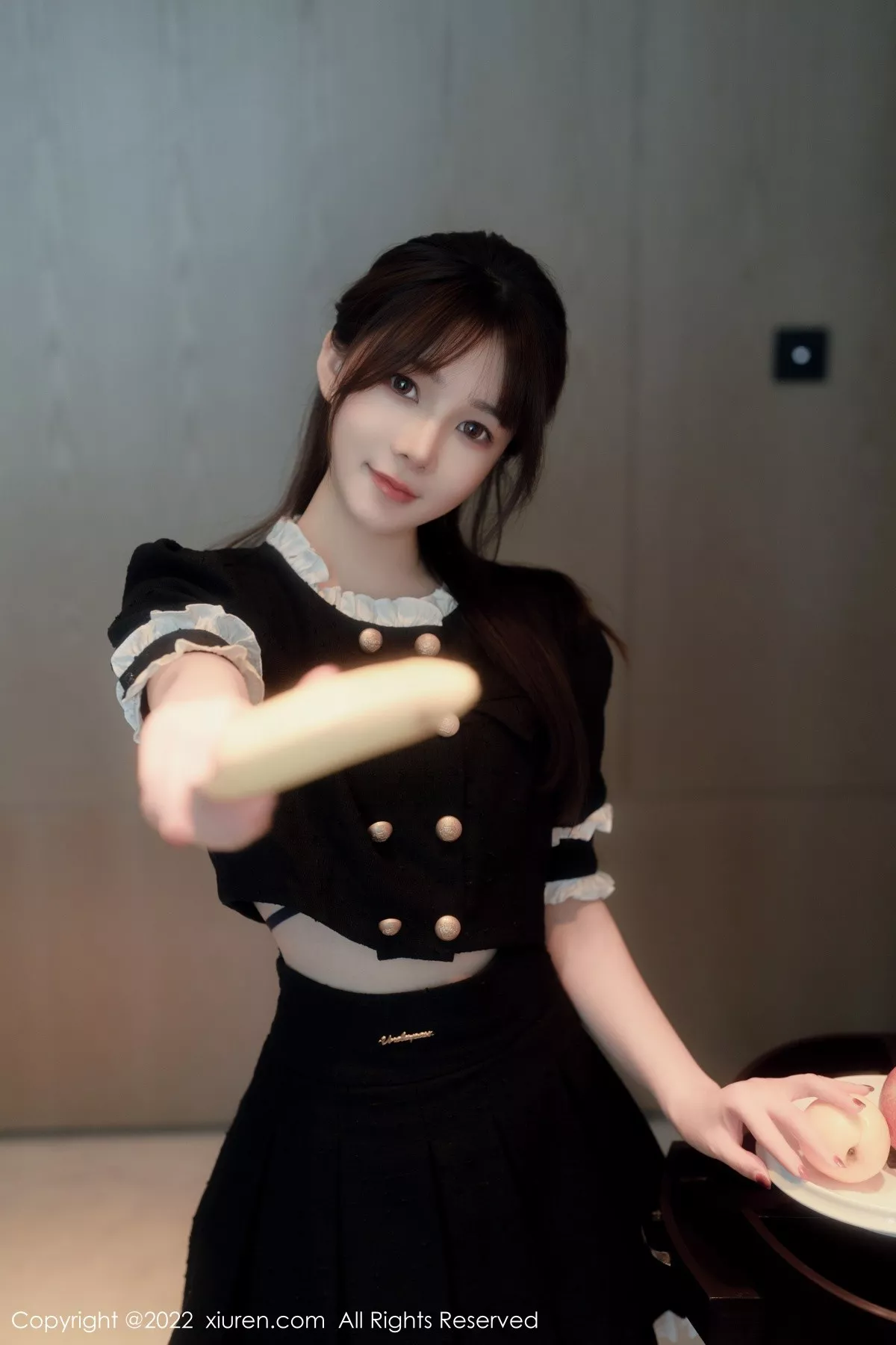 秀人集.com_[XiuRen秀人网]No.5626_模特婠婠么脱黑色短款连衣裙露性感黑色内衣秀曼妙身材诱惑写真64P