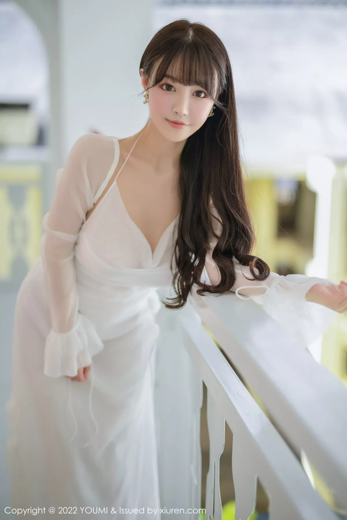 秀人集.com_[YouMi尤蜜荟]Vol.856_女神朱可儿Flora西双版纳旅拍白色连衣长裙配白丝吊袜诱惑写真88P