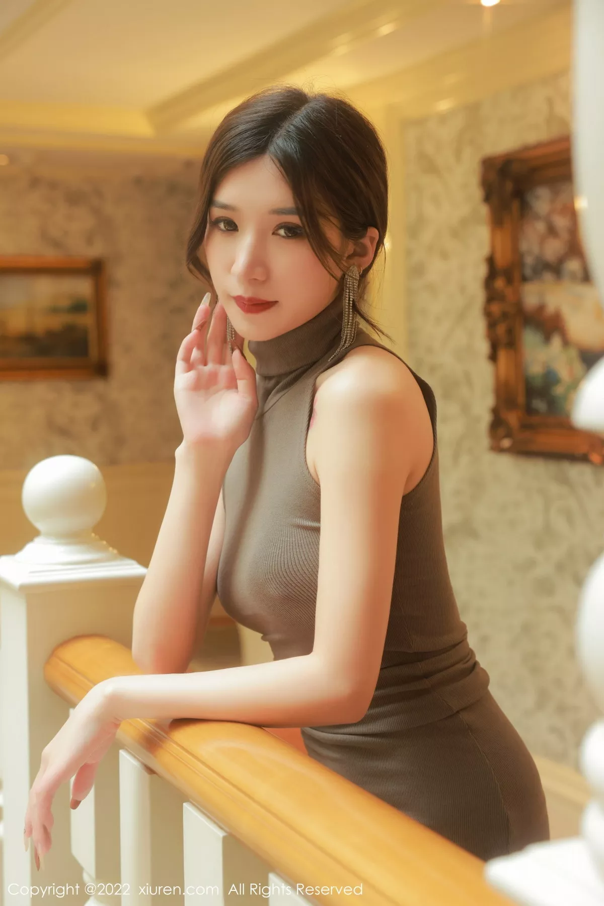 秀人集.com_[XiuRen秀人网]No.5786_模特hebe韩心雨澳门旅拍性感收身连衣短裙秀凹凸身材诱惑写真52P