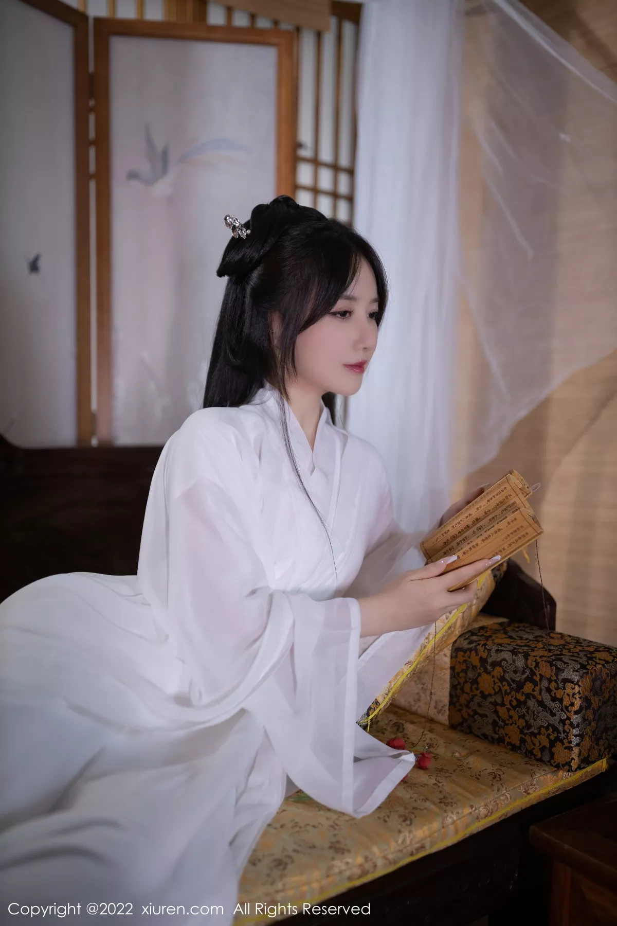 秀人集.com_[XiuRen秀人网]No.5811_模特鱼子酱Fish古筝弹奏情节古装服饰秀曼妙身姿性感迷人写真82P