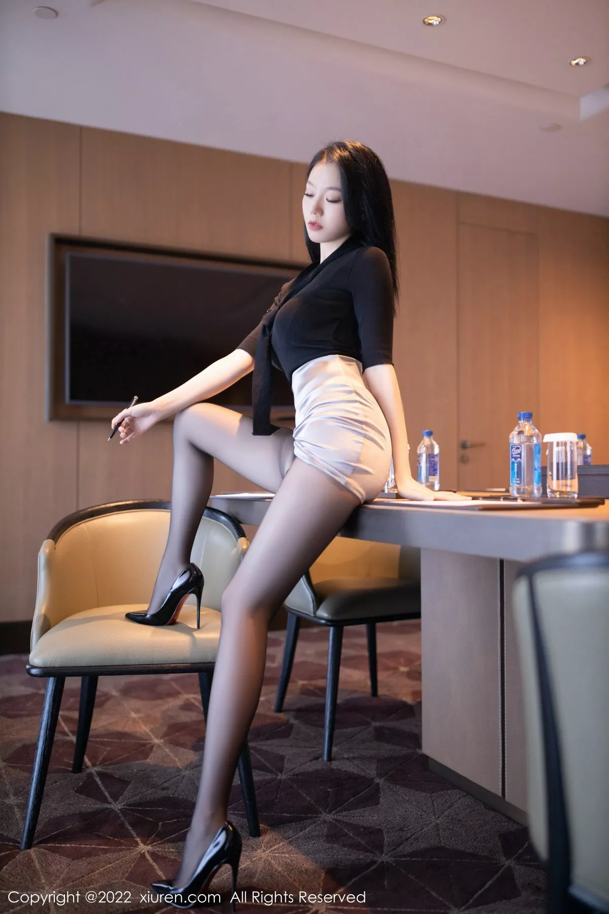 秀人集.com_[XiuRen秀人网]No.5756_模特安然anran私房半脱露性感蓝灰蕾丝内衣配超薄黑丝诱惑写真79P