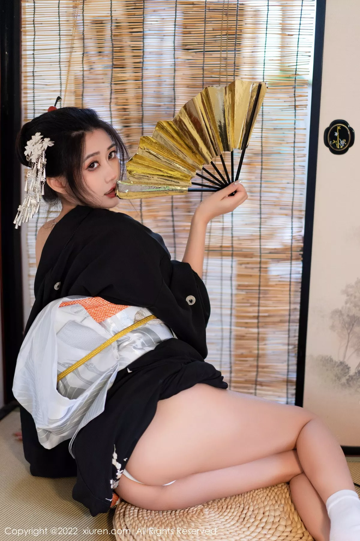 秀人集.com_[XiuRen秀人网]No.5932_模特laura阿姣性感深色日式和服半脱秀柔美身材迷人诱惑写真74P