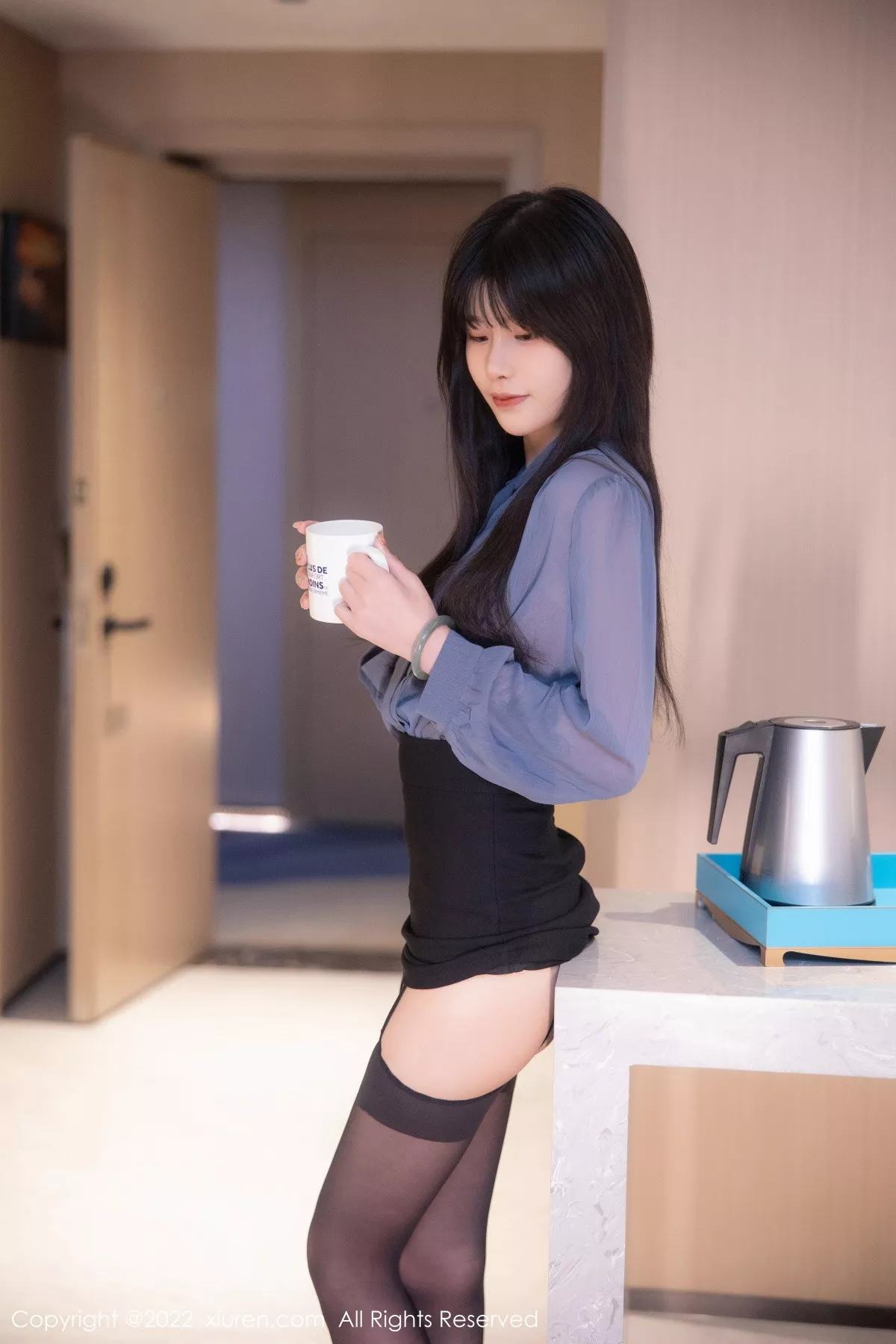 秀人集.com_[XiuRen秀人网]No.5964_模特77qiqi私房半脱露性感淡红色蕾丝内衣配超薄黑丝魅惑写真88P