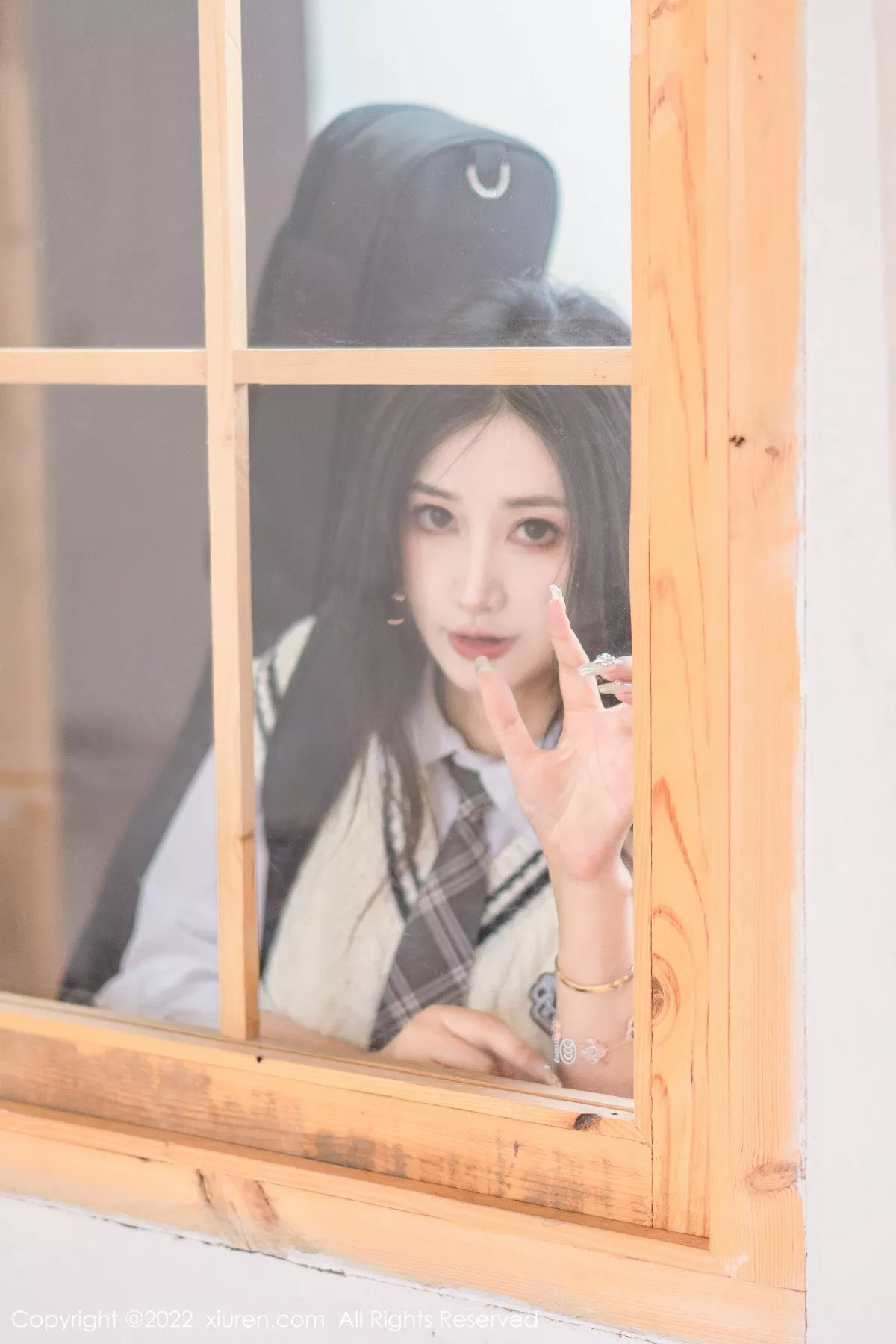 秀人集.com_[XiuRen秀人网]No.5970_模特Laura阿姣性感学妹短裙制服露白色内衣秀曼妙身姿迷人写真99P