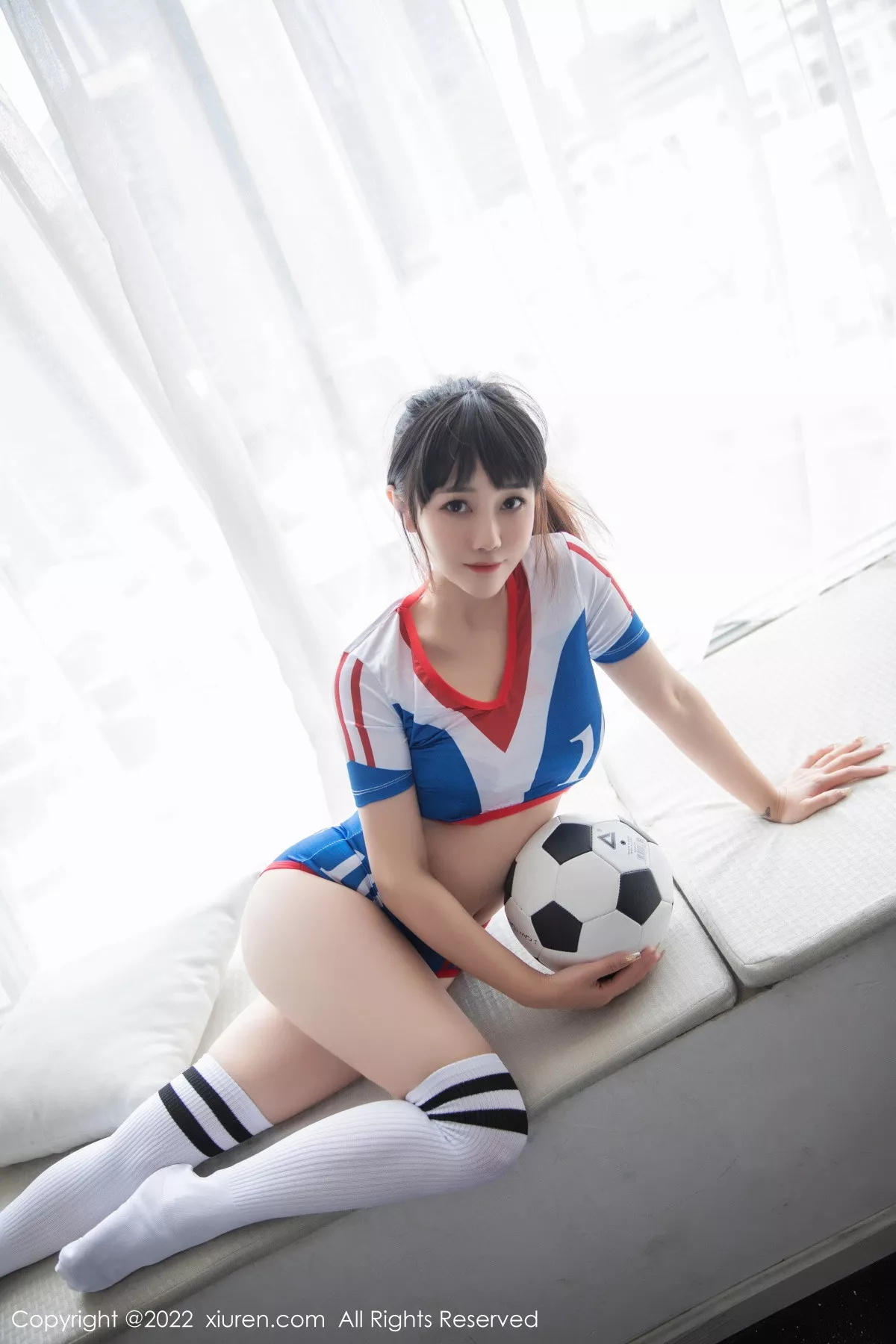秀人集.com_[XiuRen秀人网]No.5974_模特严利娅Yuliya足球宝贝主题性感运动球服秀完美身材迷人写真60P
