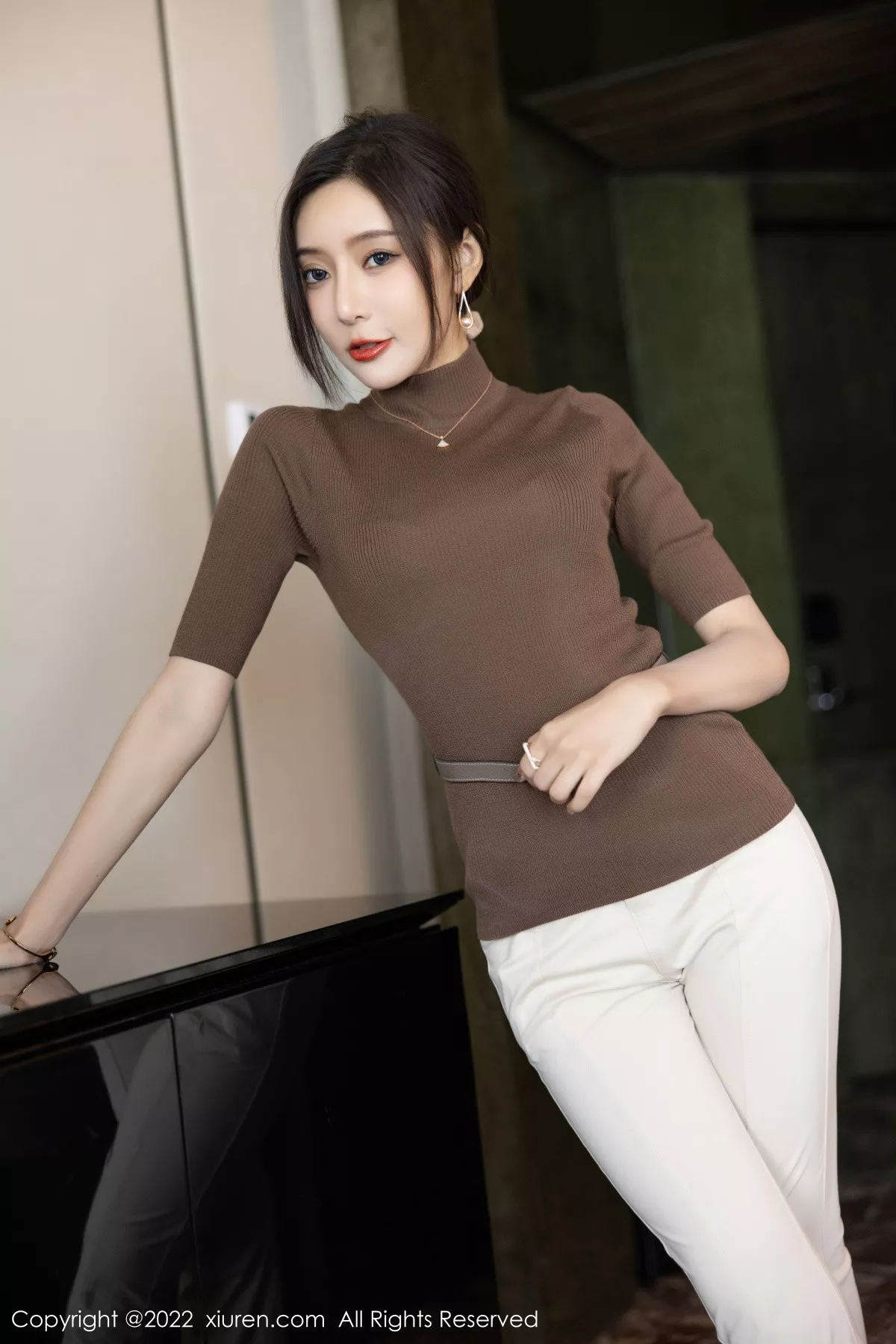 秀人集.com_[XiuRen秀人网]No.5978_女神王馨瑶yanni私房半脱露性感蓝色内衣配超薄无内肉丝诱惑写真81P