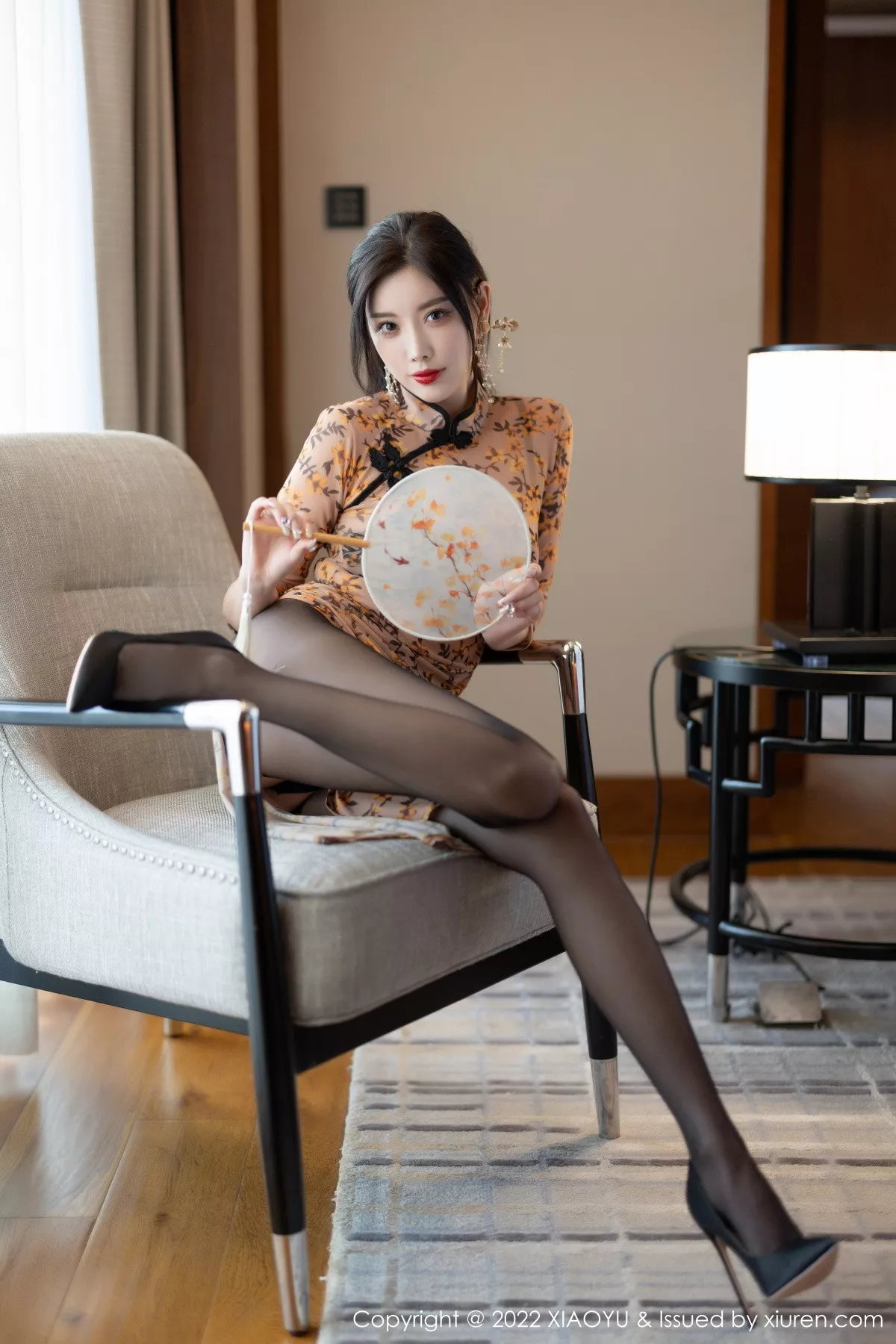 秀人集.com_[XiaoYu画语界]Vol.927_女神杨晨晨Yome脱轻透旗袍露黑色蕾丝内衣配开档黑丝诱惑写真88P