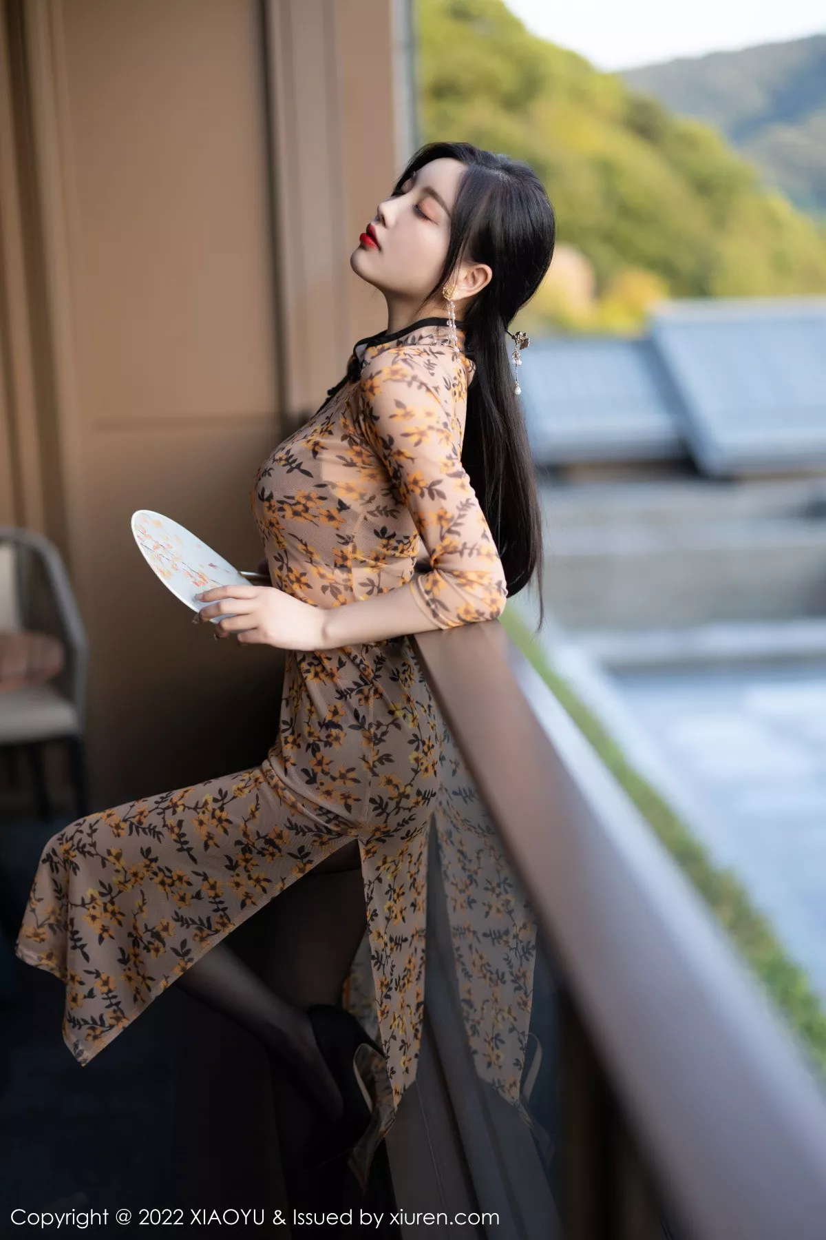 秀人集.com_[XiaoYu画语界]Vol.927_女神杨晨晨Yome脱轻透旗袍露黑色蕾丝内衣配开档黑丝诱惑写真88P