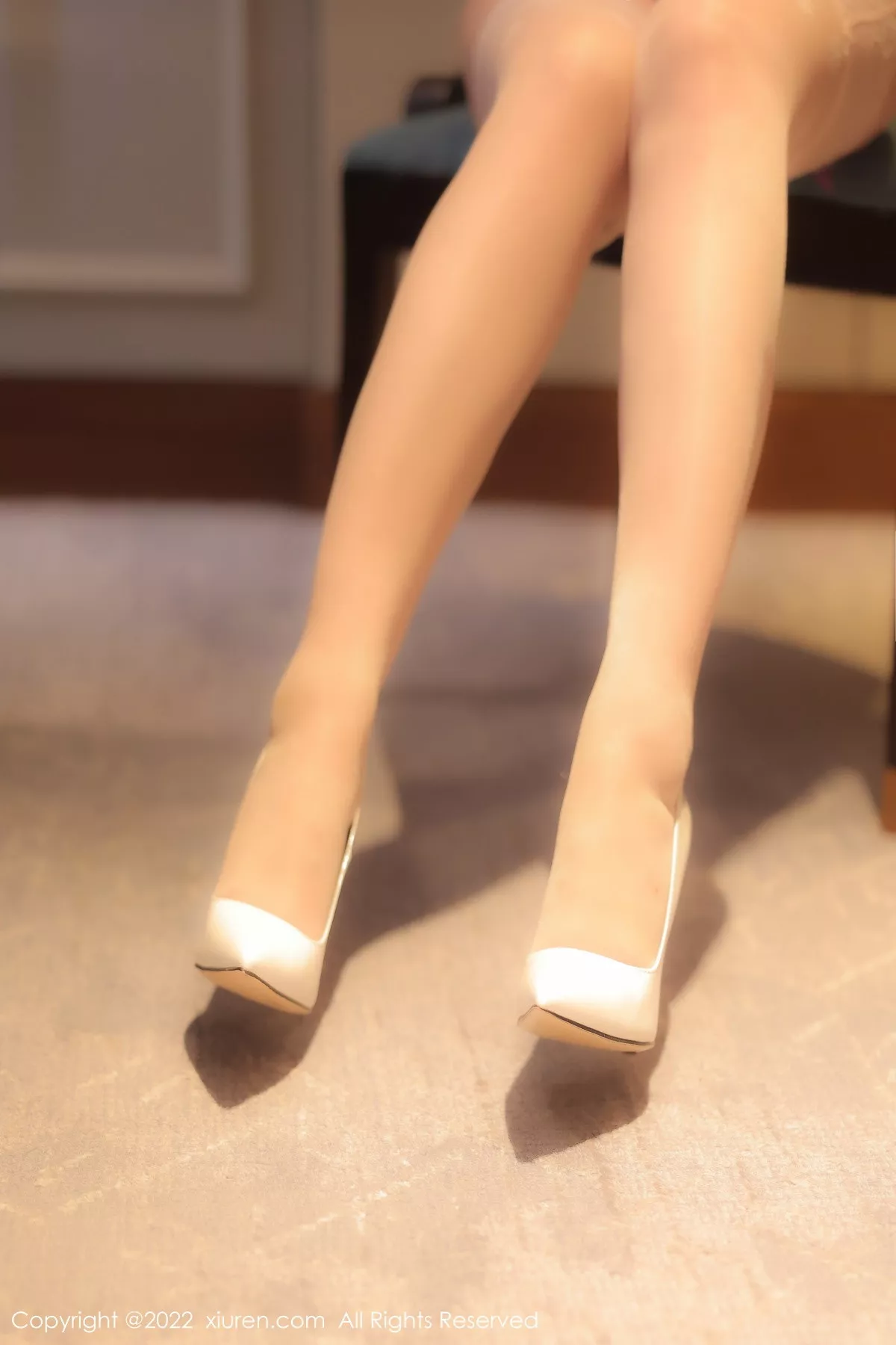 秀人集.com_[XiuRen秀人网]No.6016_模特白茹雪玫红色蕾丝情趣内衣配白丝吊袜秀惹火身材诱惑写真44P