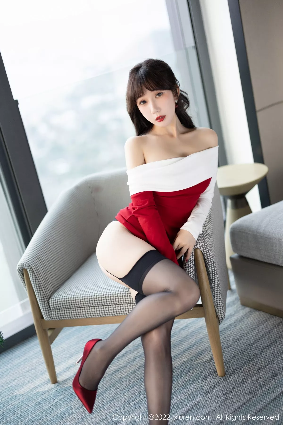 秀人集.com_[XiuRen秀人网]No.6015_模特波巧酱海南岛旅拍圣诞主题性感红色情趣内衣惹火诱惑写真83P