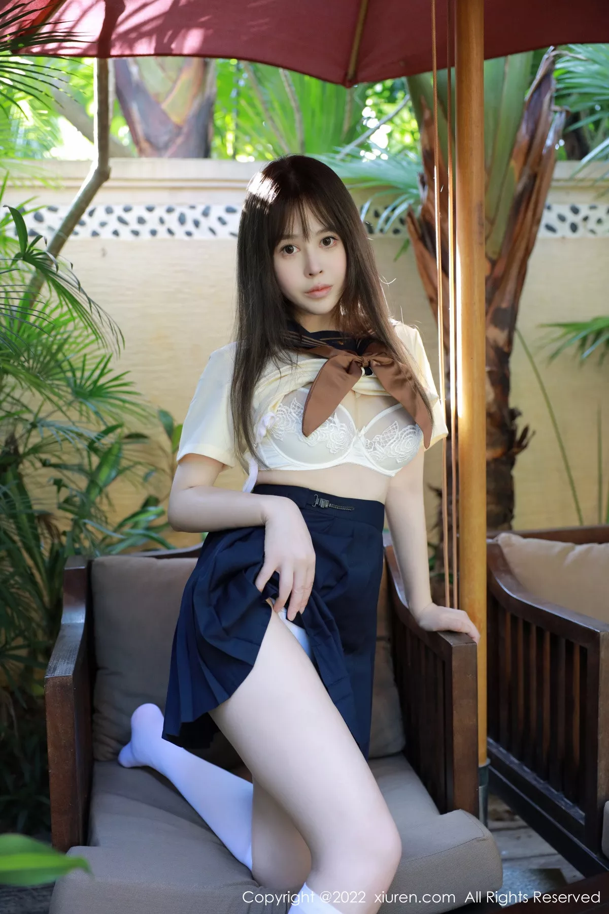 秀人集.com_[XiuRen秀人网]No.6021_女神Evelyn艾莉南京旅拍户外性感白色水手服秀完美身材诱惑写真66P