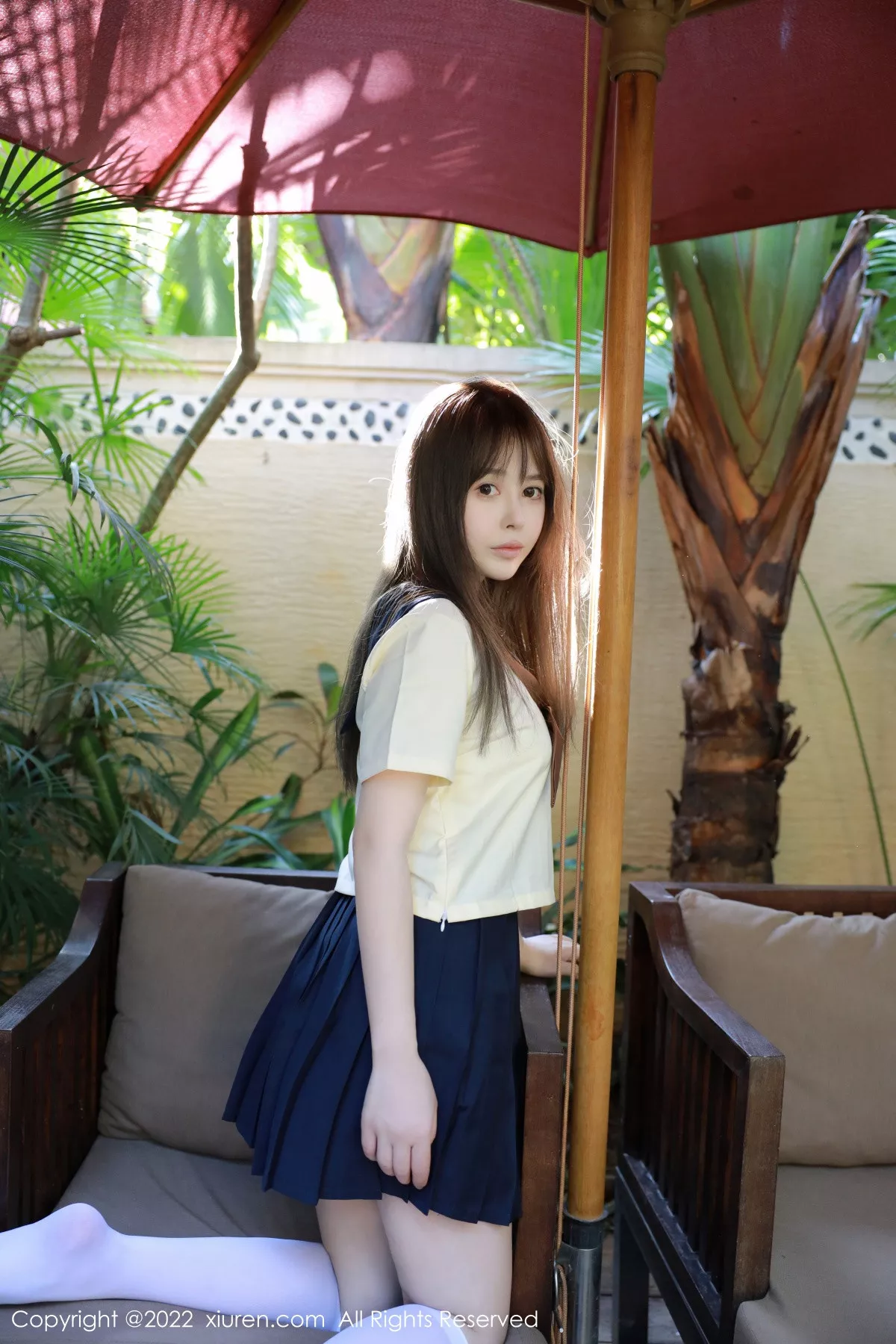 秀人集.com_[XiuRen秀人网]No.6021_女神Evelyn艾莉南京旅拍户外性感白色水手服秀完美身材诱惑写真66P