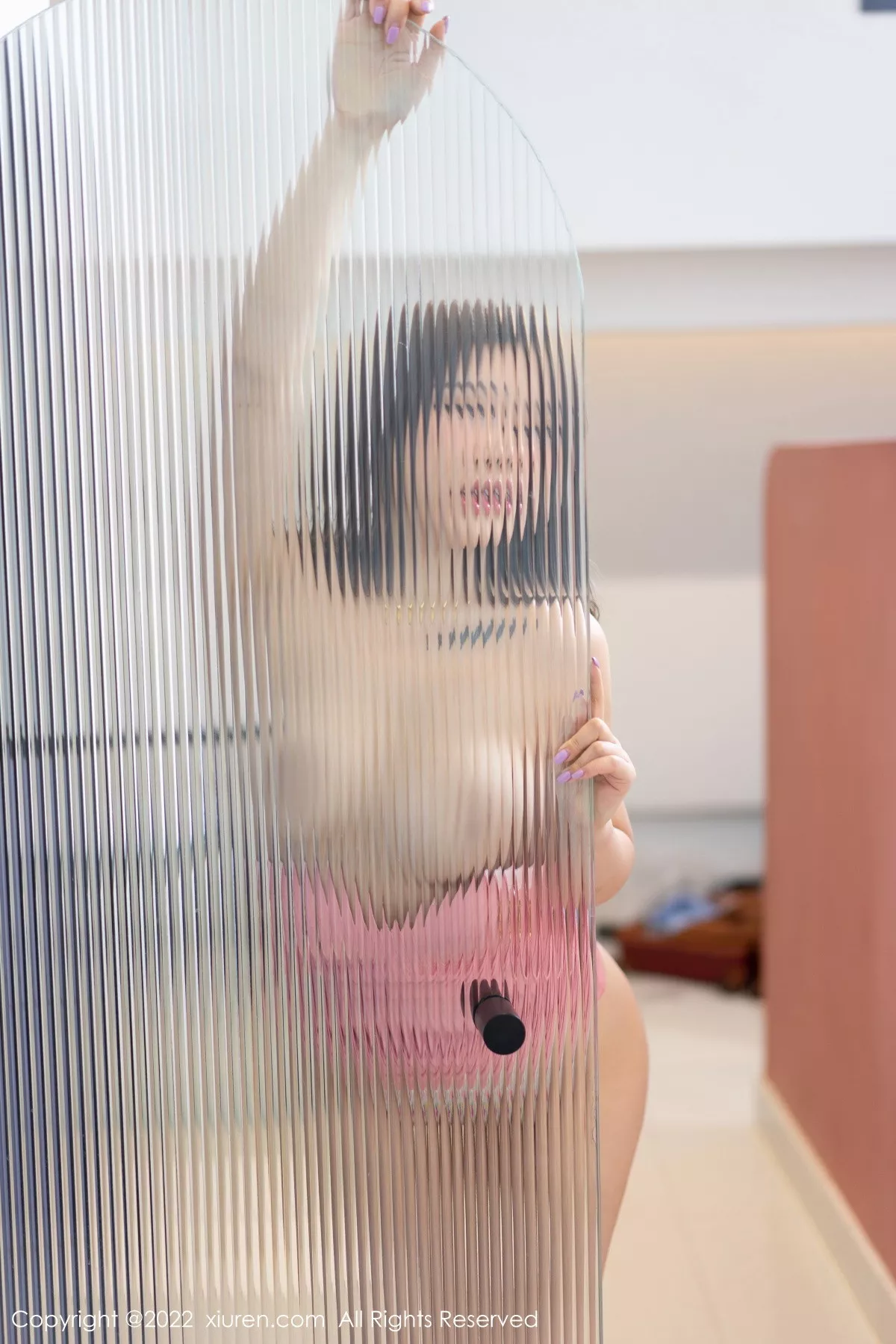 秀人集.com_[XiuRen秀人网]No.5894_模特小海臀Rena性感粉色皮质吊带短裙半脱秀豪乳翘臀诱惑写真70P