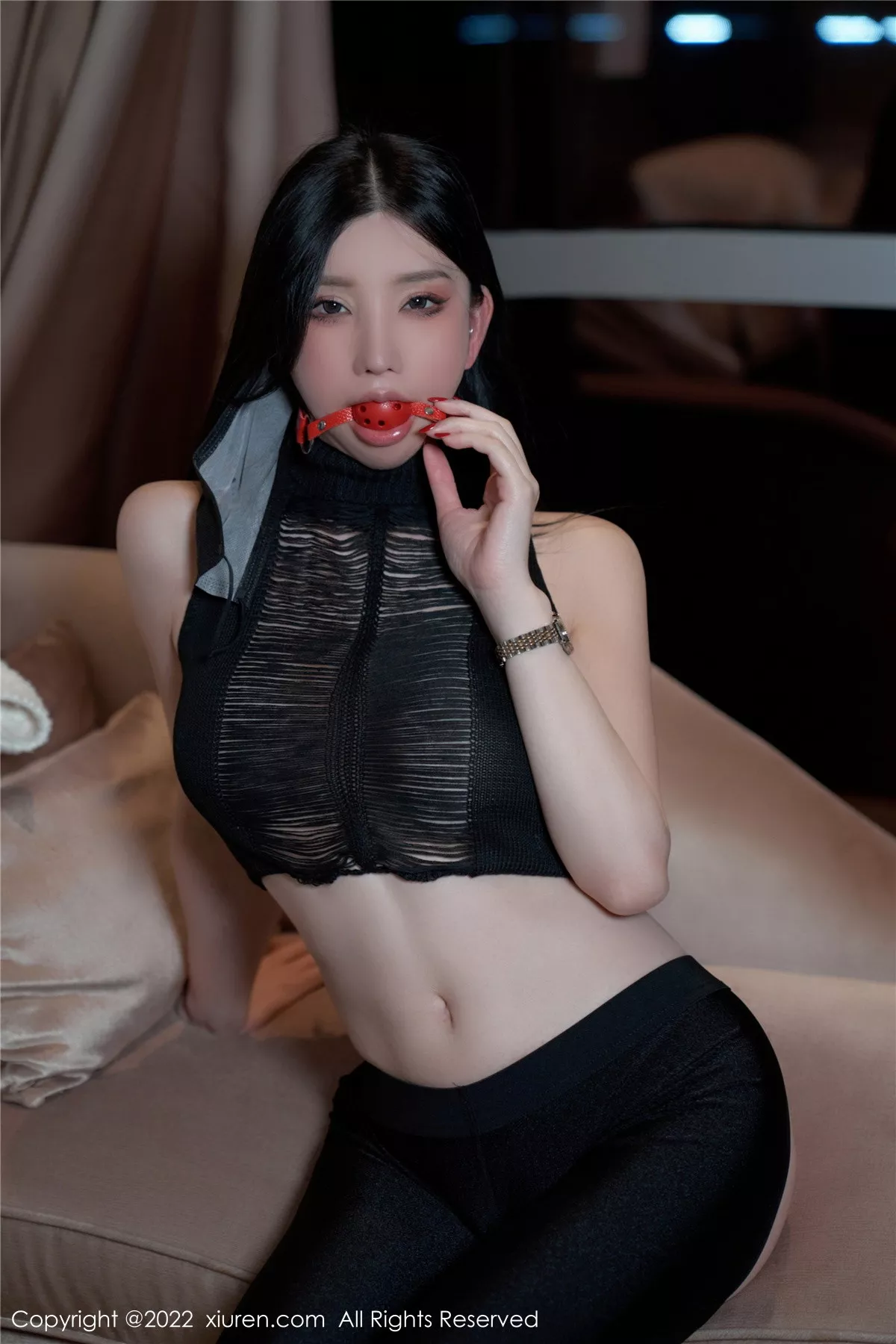 秀人集.com_[XiuRen秀人网]No.6073_女神周于希Sally元旦的夜主题性感黑色服饰秀白嫩翘臀诱惑写真80P