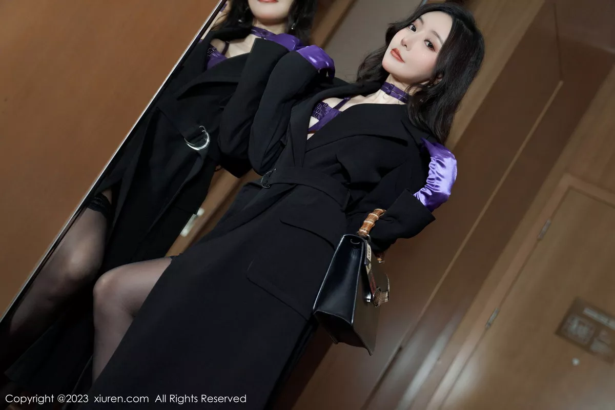 秀人集.com_[XiuRen秀人网]No.6078_女神王馨瑶yanni脱黑色外衣露紫色情趣内衣秀完美身材诱惑写真76P