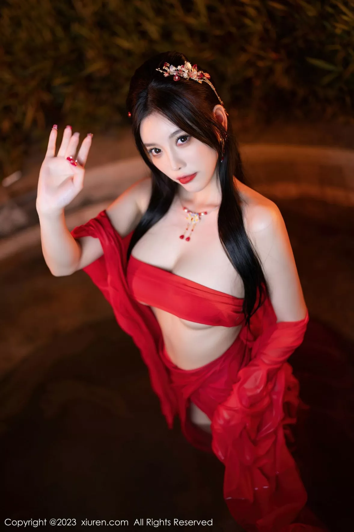 秀人集.com_[XiuRen秀人网]No.6149_女神杨晨晨Yome温泉性感半透红色丝绸秀丰满身材惹火诱惑写真88P