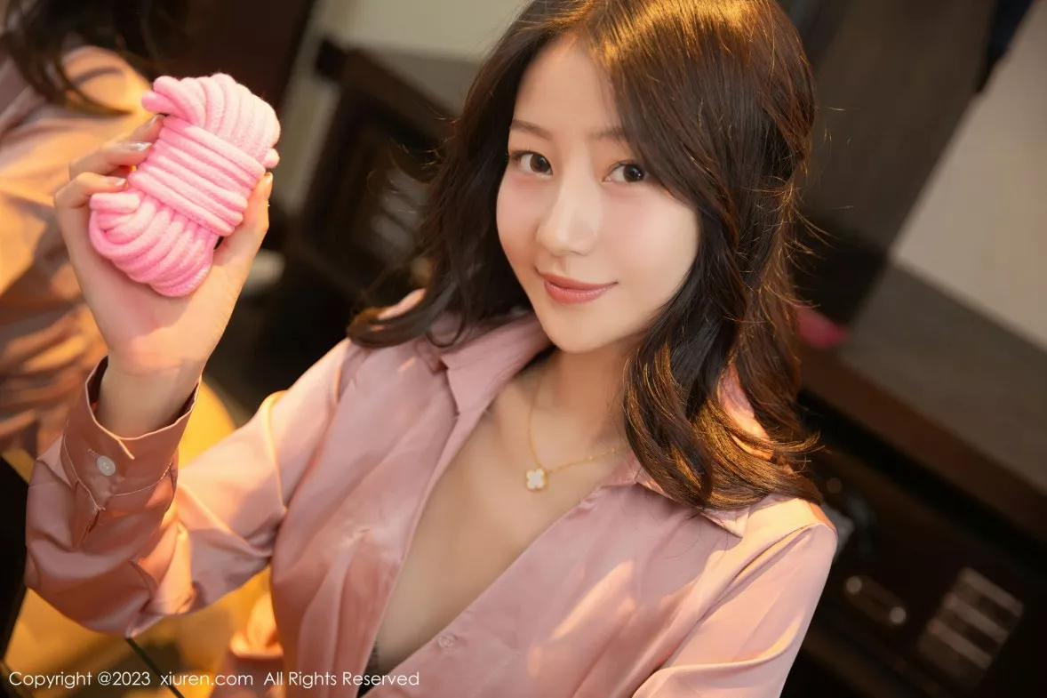 秀人集.com_[XiuRen秀人网]No.6211_模特熊小诺私房半脱露暗绿色蕾丝内衣秀曼妙身姿迷人诱惑写真77P