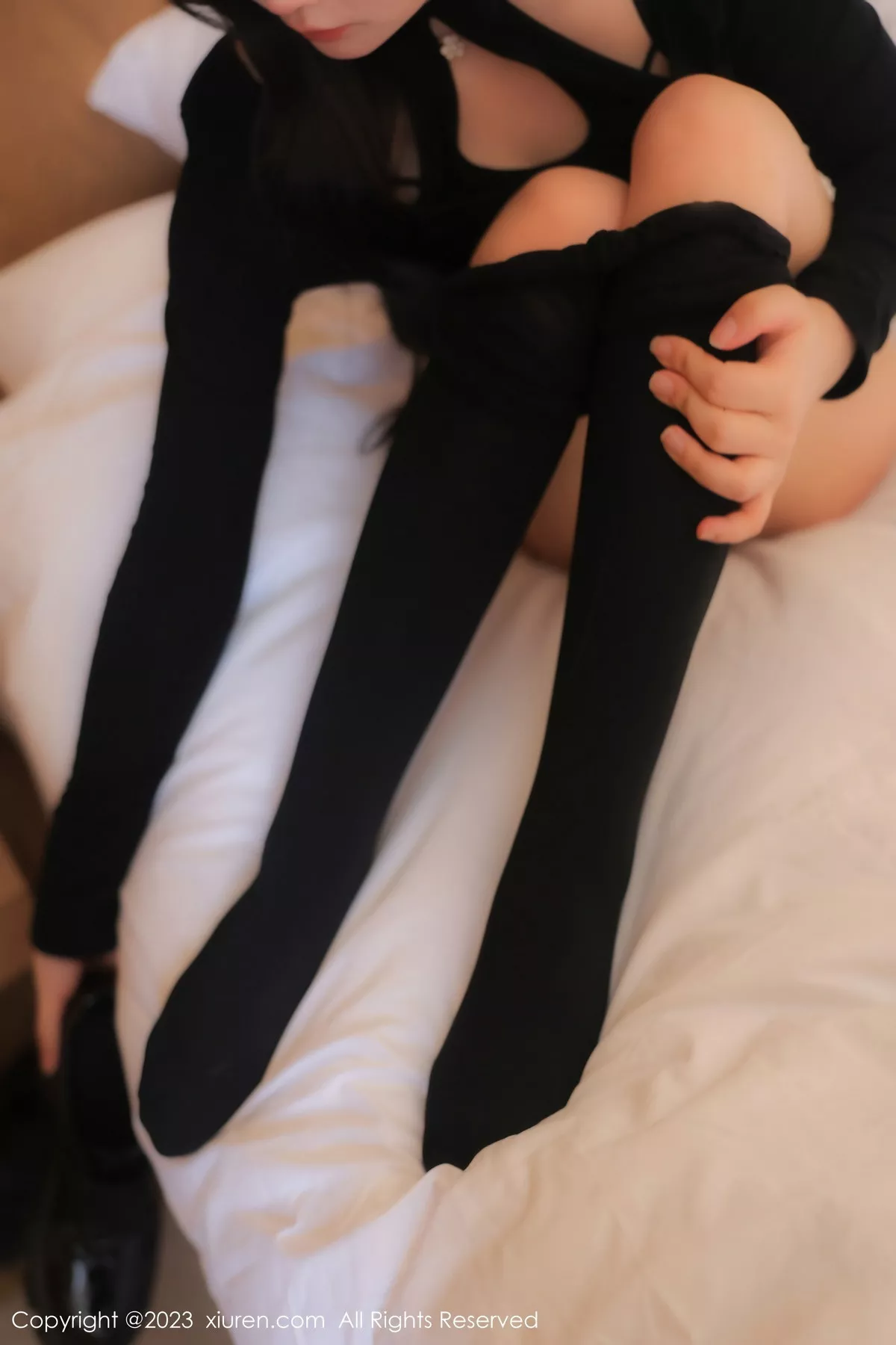 秀人集.com_[XiuRen秀人网]No.6212_模特林珊珊黑色收身服饰露性感黑色轻透蕾丝内衣极致诱惑写真81P