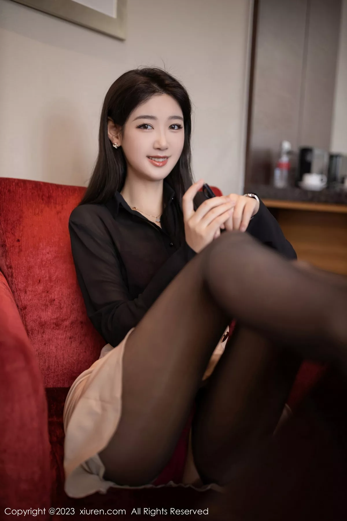 秀人集.com_[XiuRen秀人网]No.6223_模特唐安琪同事角色脱OL装露红色蕾丝内衣配开档黑丝诱惑写真81P