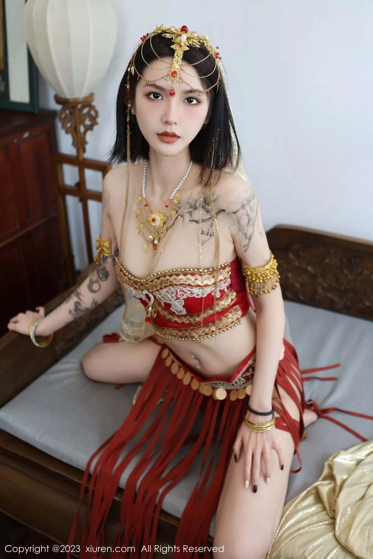 秀人集.com_[XiuRen秀人网]No.6240_模特乔一一性感异域风情舞女服饰秀曼妙身姿迷人气质诱惑写真76P