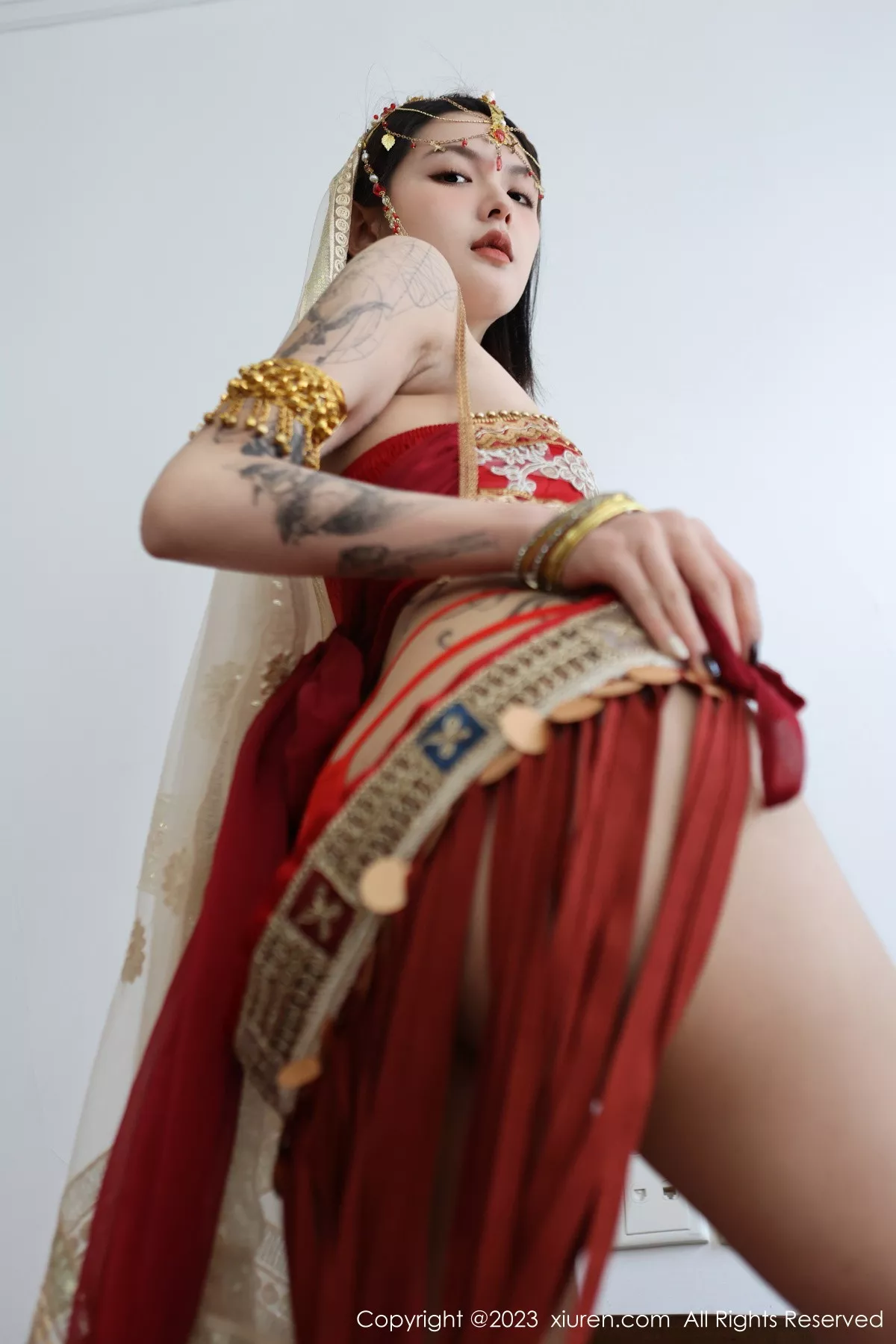 秀人集.com_[XiuRen秀人网]No.6240_模特乔一一性感异域风情舞女服饰秀曼妙身姿迷人气质诱惑写真76P