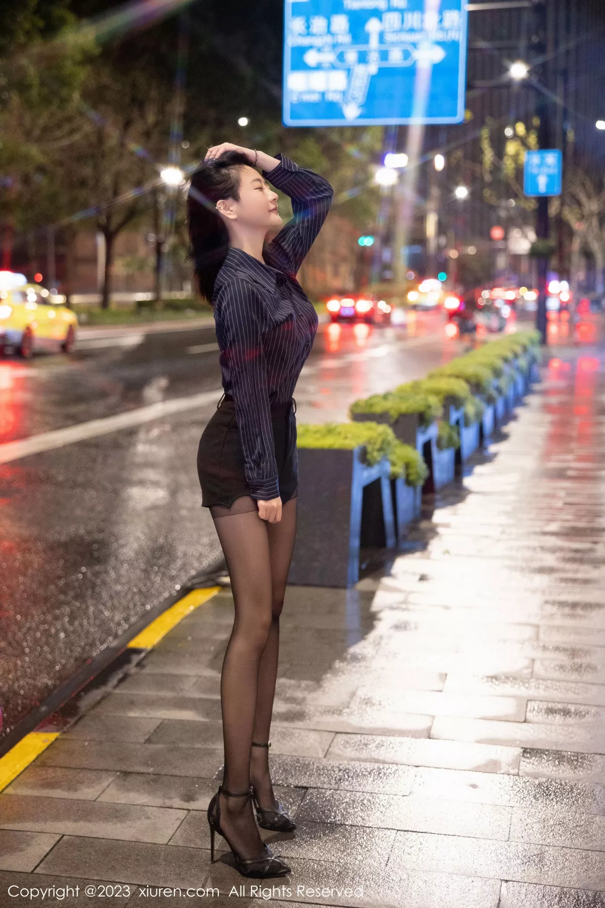 秀人集.com_[XiuRen秀人网]No.6246_模特谢小蒽宾馆性感OL装扮半脱露性感黑色蕾丝内衣撩人诱惑写真87P