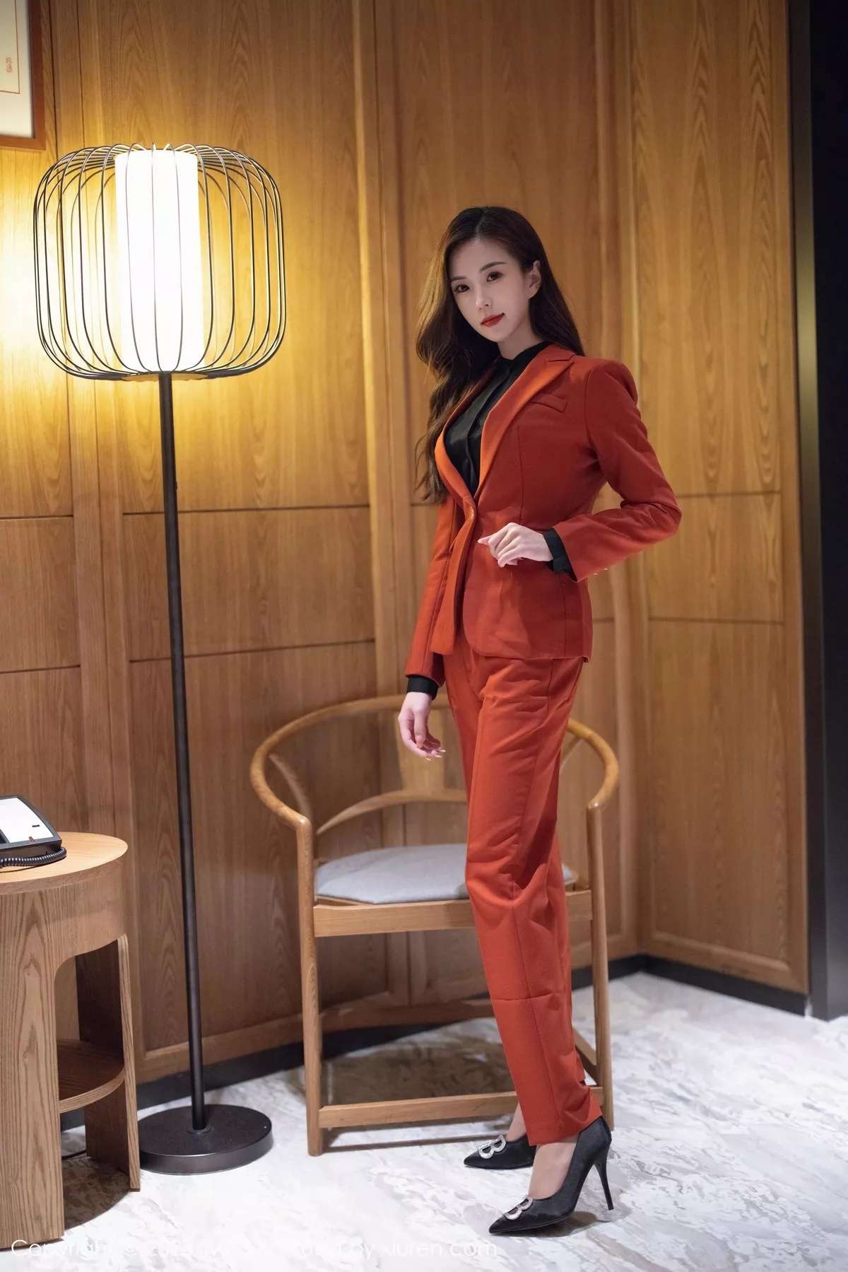 秀人集.com_[IMISS爱蜜社]Vol.717_模特杨紫嫣candy脱职场OL露性感黑色内衣原色丝袜迷人诱惑写真64P