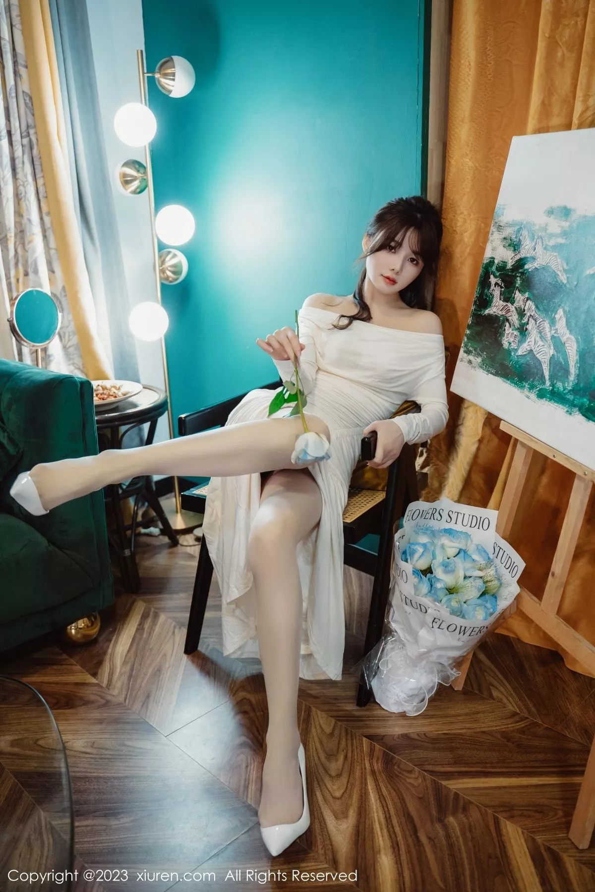 秀人集.com_[XiuRen秀人网]No.6182_模特婠婠么脱白色连衣长裙露蕾丝内衣配开档白丝迷人诱惑写真79P