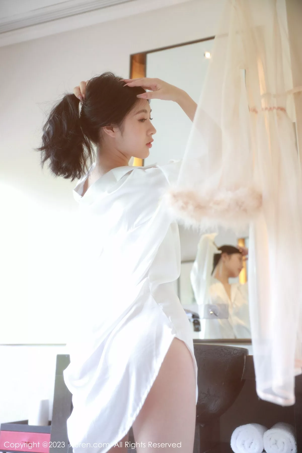 秀人集.com_[XiuRen秀人网]No.6183_模特谢晚晚私房床上脱性感白T秀曼妙身姿美轮美奂迷人诱惑写真44P