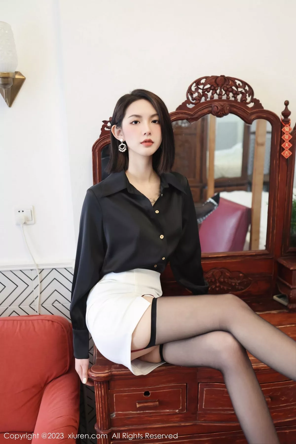 秀人集.com_[XiuRen秀人网]No.6356_模特乔一一私房半脱露性感红色蕾丝内衣配黑丝吊袜完美诱惑写真89P