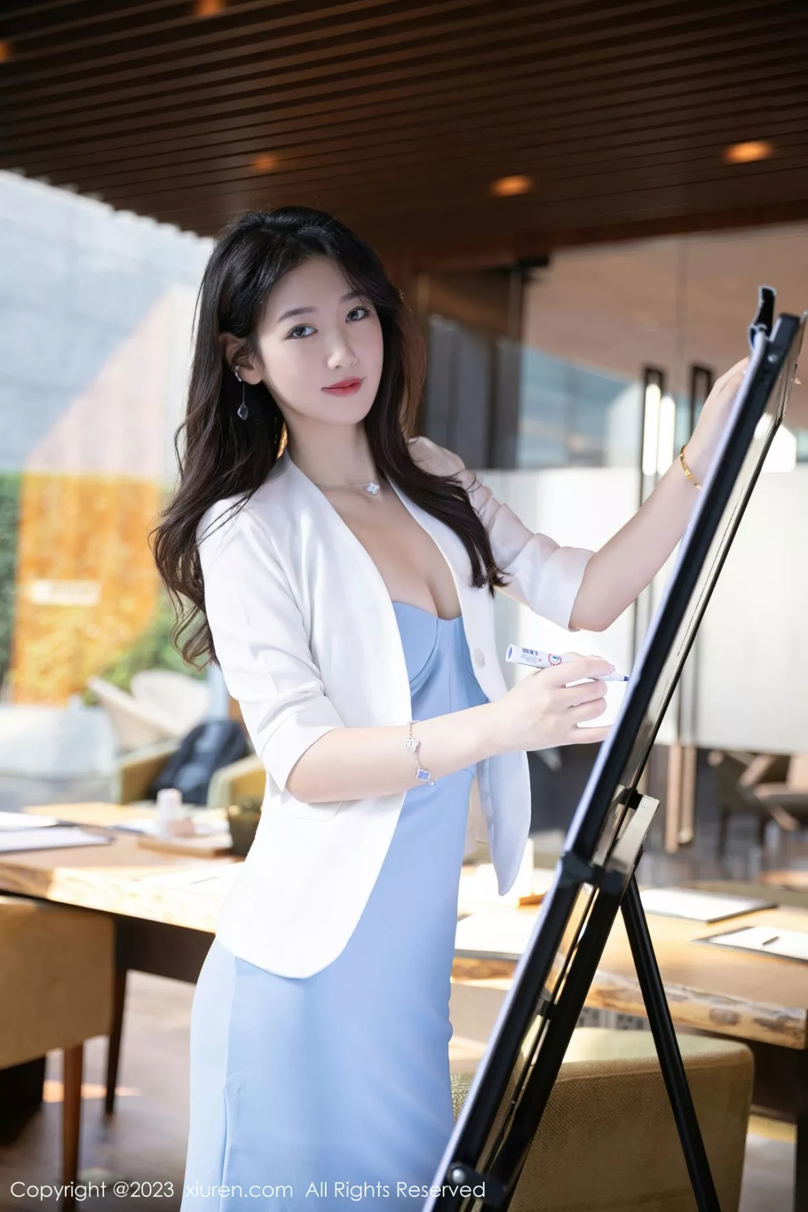 秀人集.com_[XiuRen秀人网]No.6368_模特唐安琪性感OL职业装配超薄肉丝秀曼妙身姿迷人诱惑写真83P